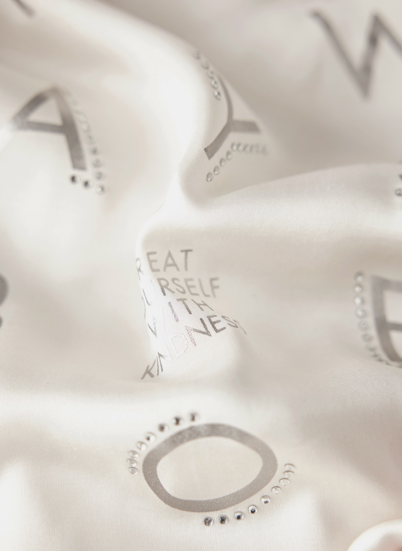 LeComte Print-Shirt »LeComte Elegantes Langarmshirt mit Strass-Details in Cremeweiß«