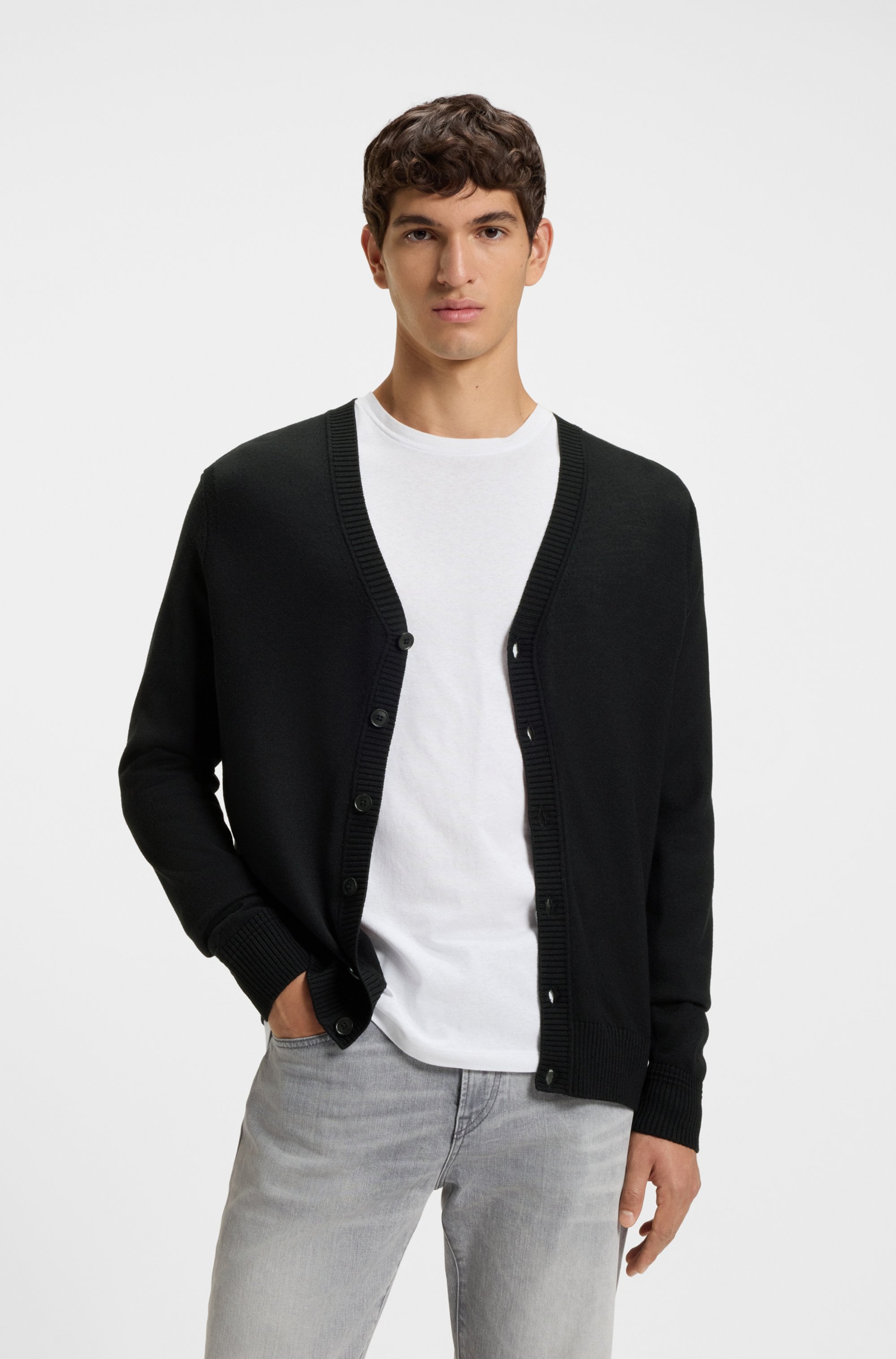 BOSS ORANGE Strickjacke "Avac", mit tiefem V-Ausschnitt günstig online kaufen