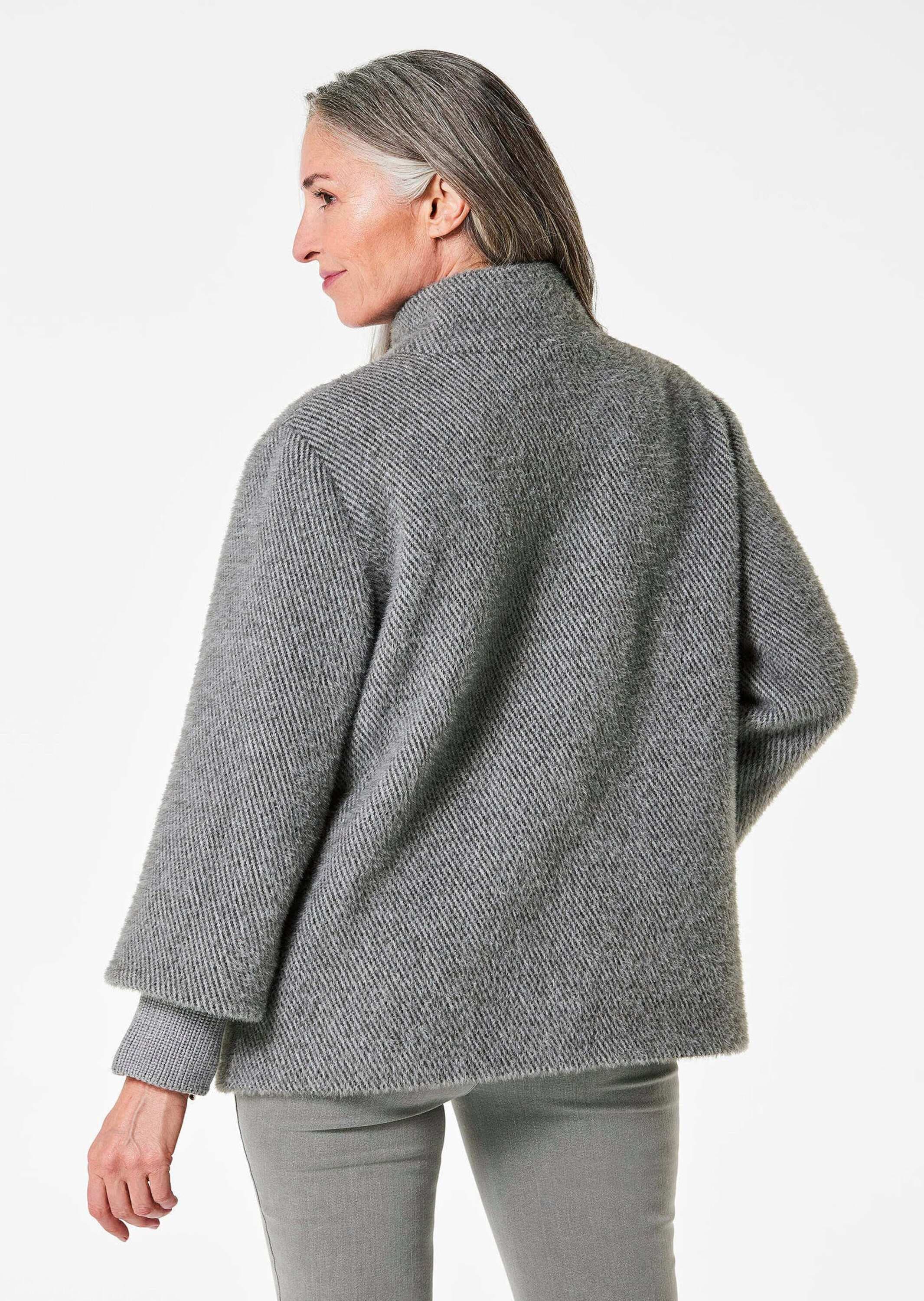 GOLDNER Kurzjacke »Kurzgröße Modische Jacke mit Strickbündchen«