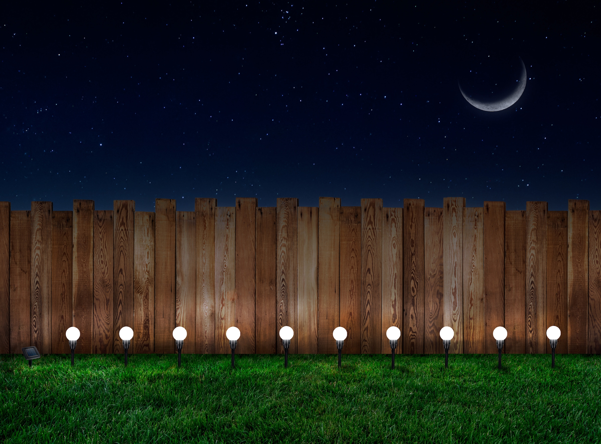 näve LED Solarleuchte »Helsinki« LED-Modul 1 Stk. Warmweiß 10er Set Dekoerdspieße kugelförmig mit Solarpanel, L: 650cm, warmweiß
