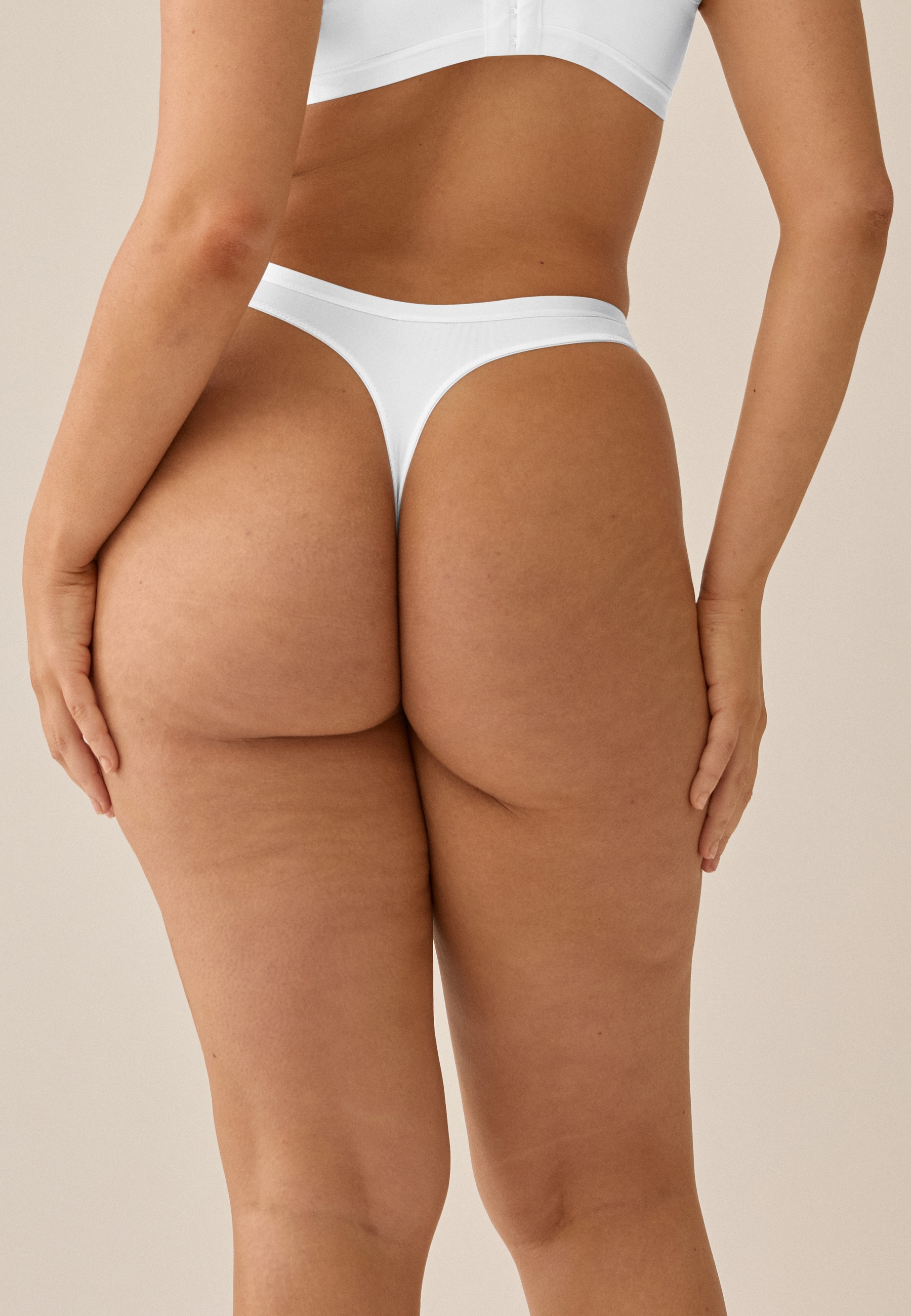Naturana Stringtanga »The Thursday«, (1 St.), feminin, elastisch, bequem, eng, weich