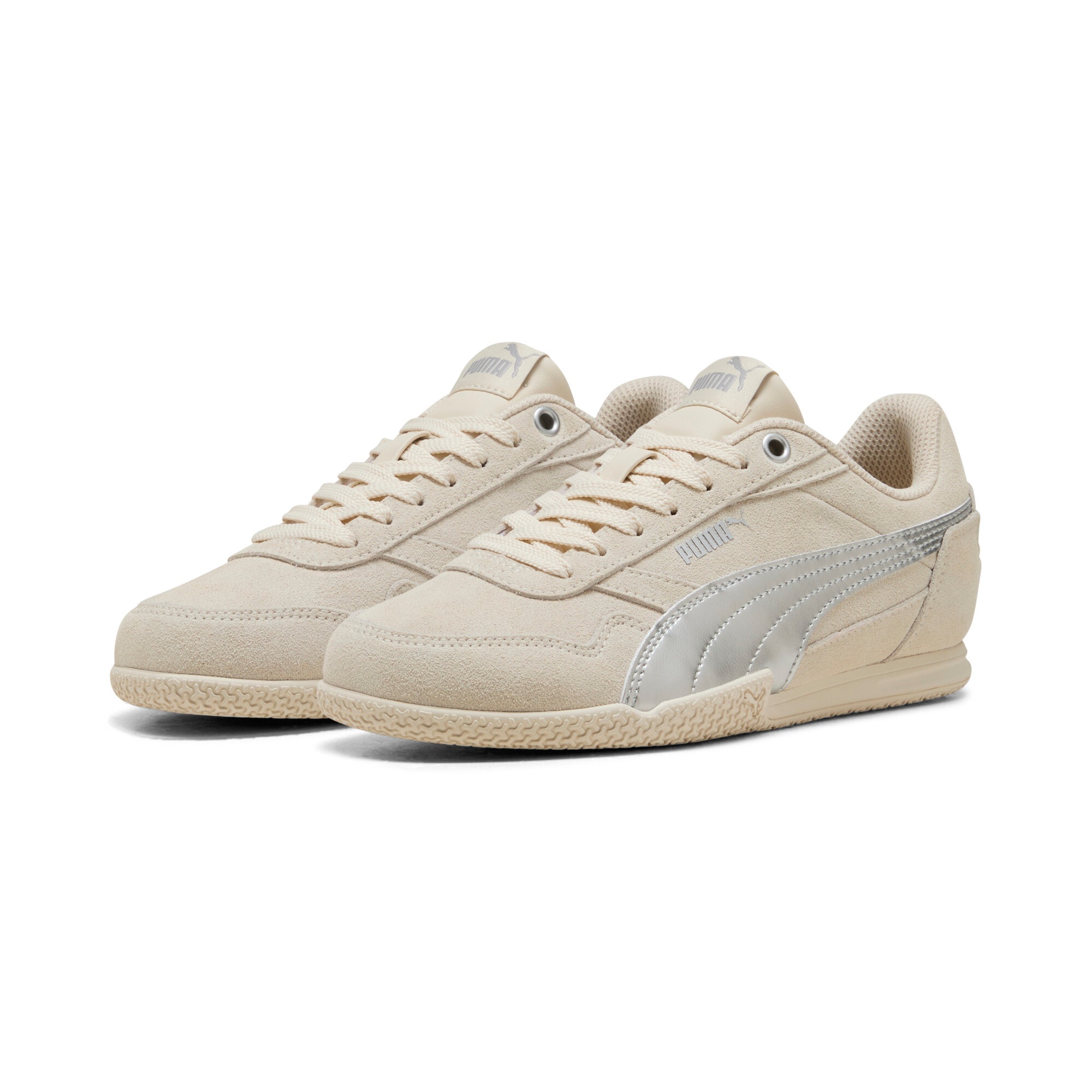 PUMA Sneaker "BELLA DONNA SD METALLIC JR" für Freizeit- und Sportaktivitäten, mit Textil-Innenmaterial