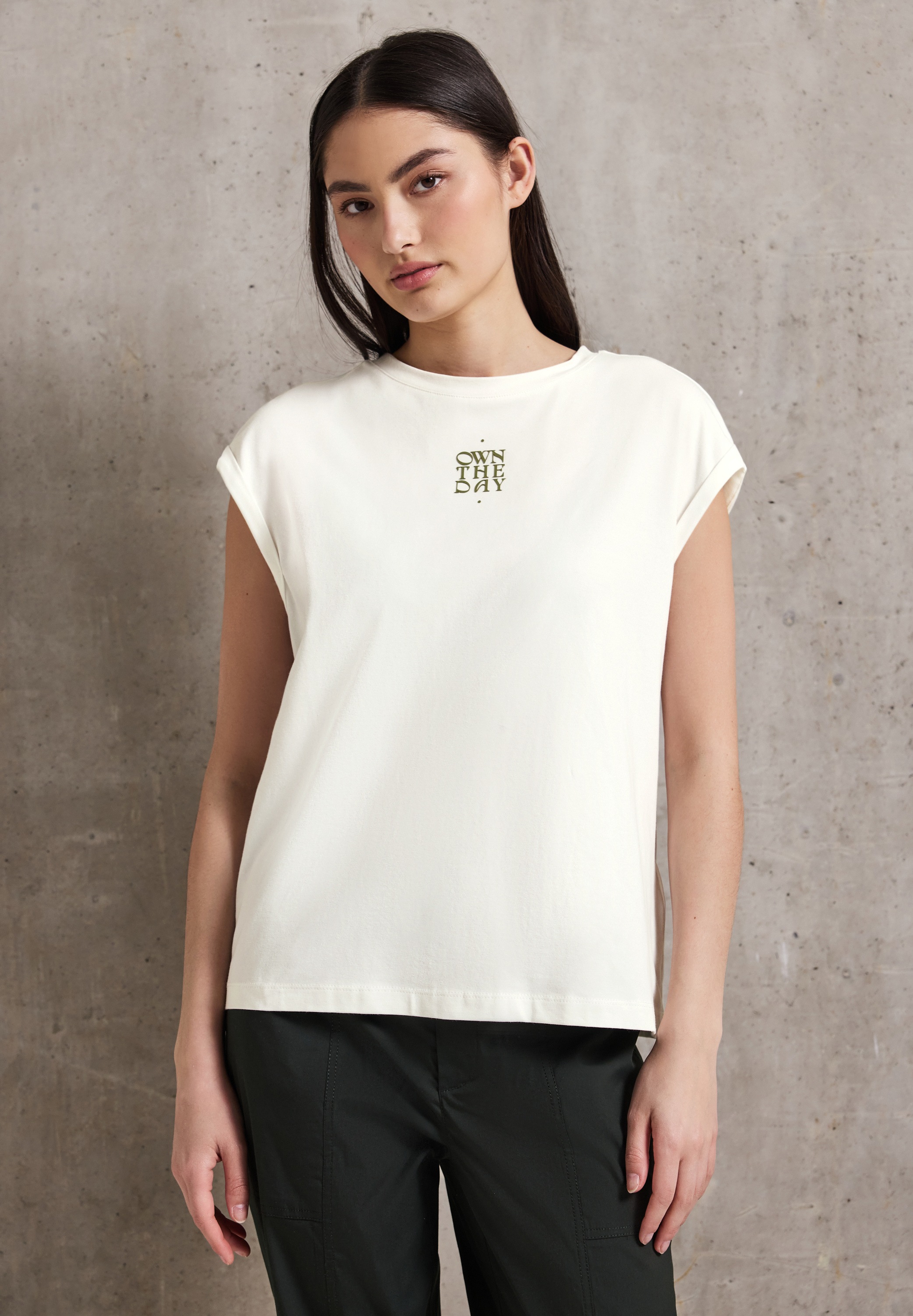 STREET ONE STUDIO T-Shirt mit leichten Raffungen an den Seiten günstig online kaufen