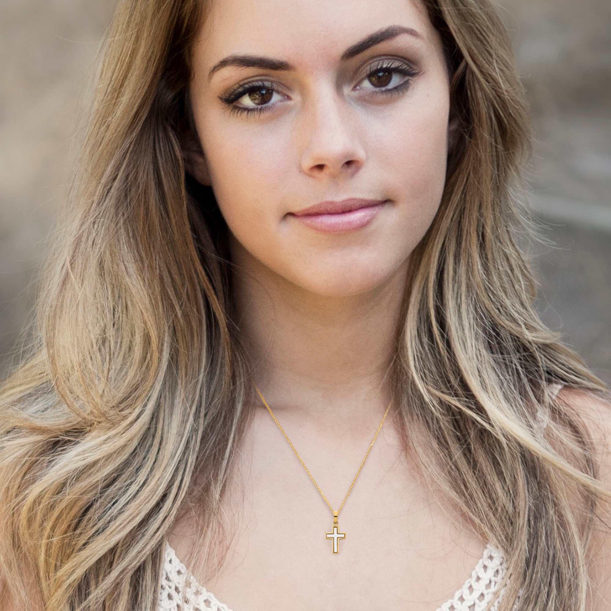 ONE ELEMENT Kette mit Anhänger »Schmuckset - Set mit Halskette Anhänger aus 333 Gelbgold« Feine Gestaltung – ein Sinnbild mit ruhiger Eleganz