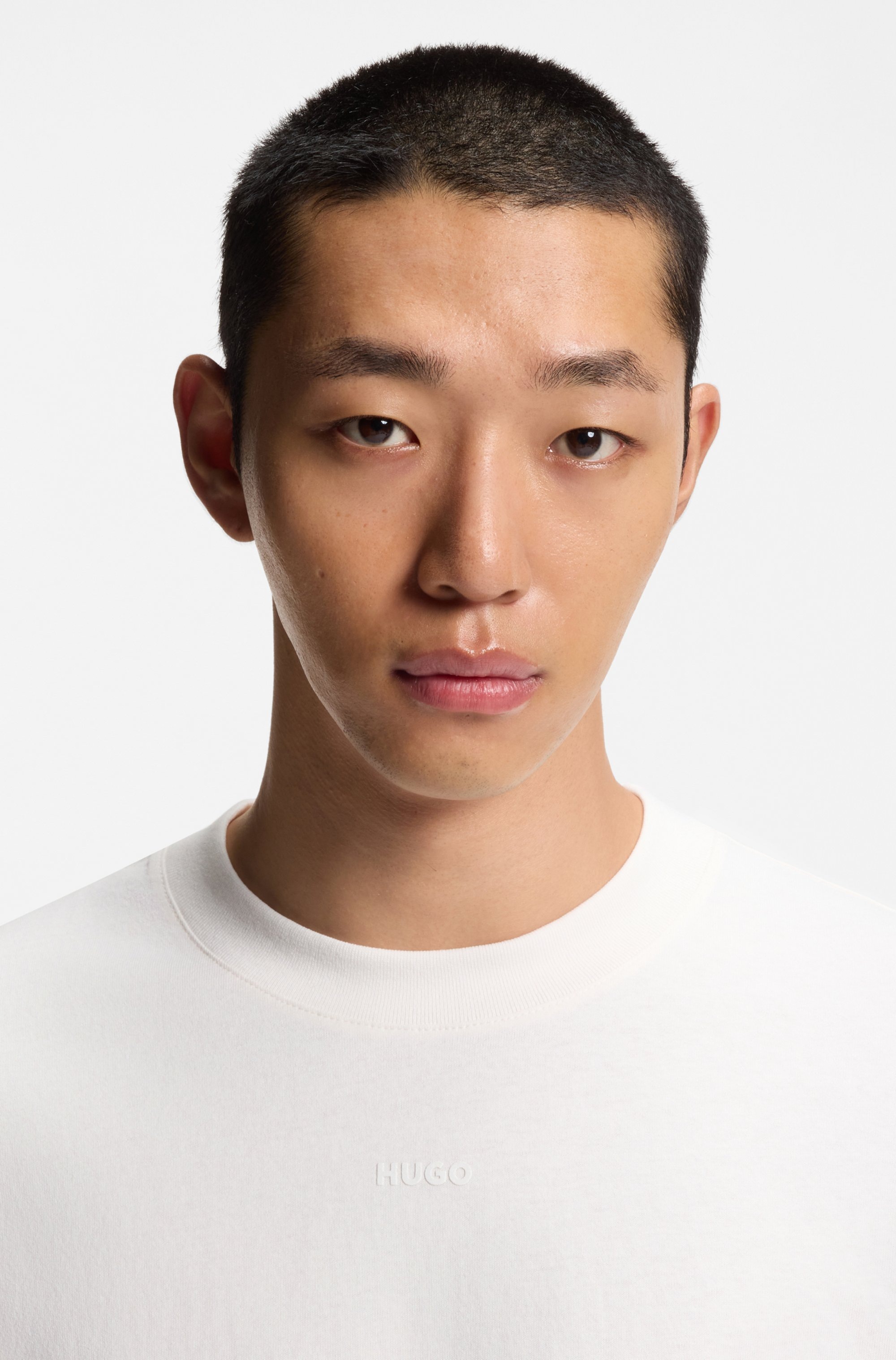 HUGO T-Shirt Rundhalsausschnitt, Relaxed Fit, Logo-Print günstig online kaufen