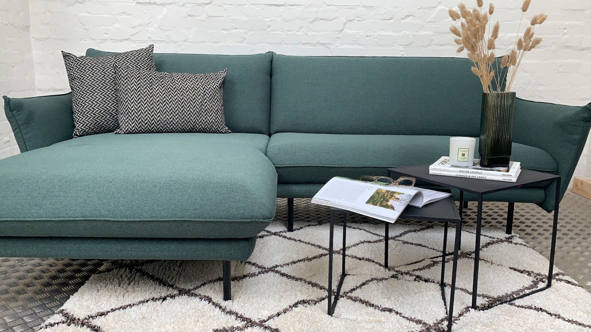 andas Ecksofa »Stine L-Form«, Besonderes Design durch Kissenoptik und Keder, by Morten Georgsen