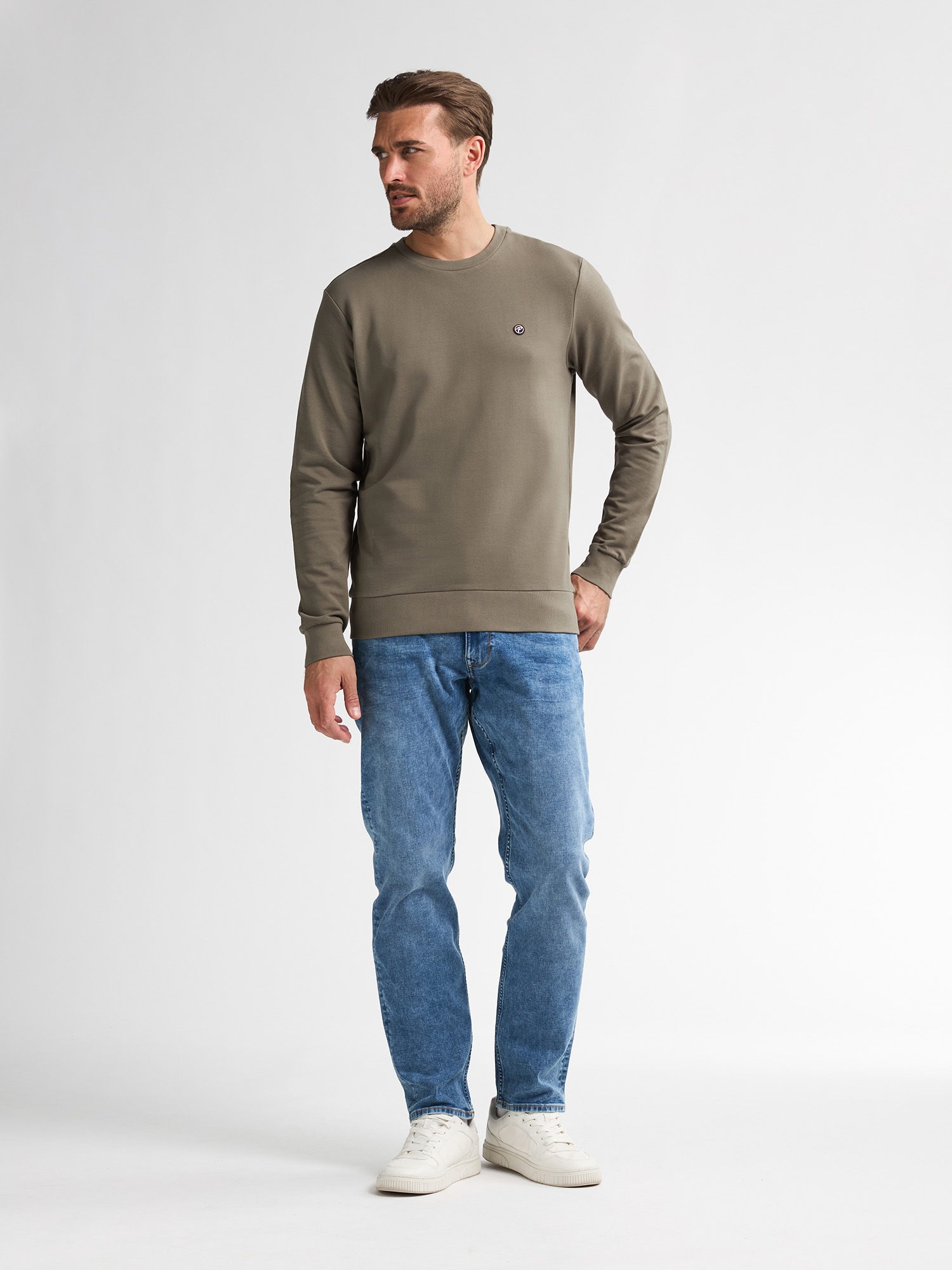 Petrol Industries Sweatshirt, mit Logo Stickerei