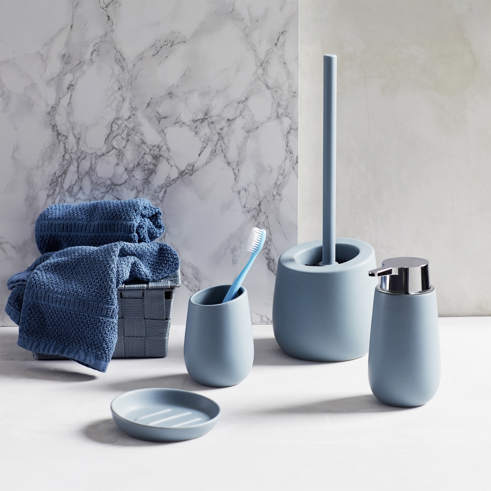 WENKO WC-Garnitur »Badi« aus Keramik | Silikon