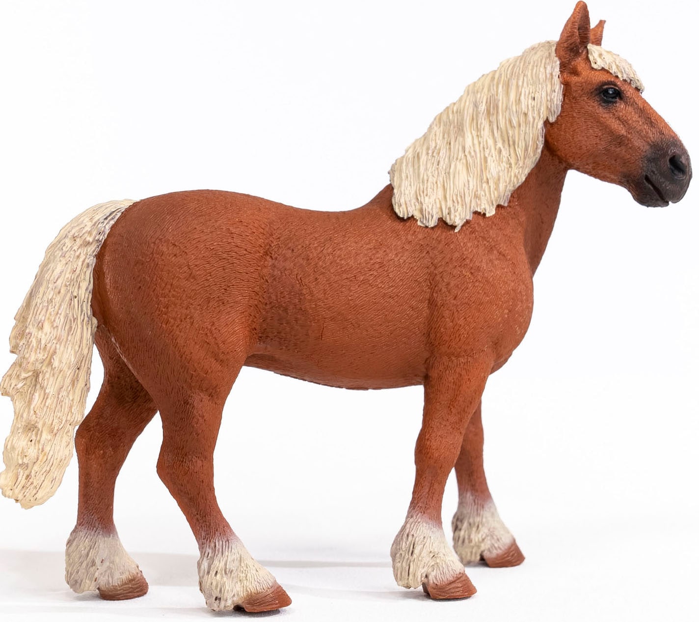 Schleich® Spielfigur »FARM WORLD, Belgische Zuchtstute (13941)«