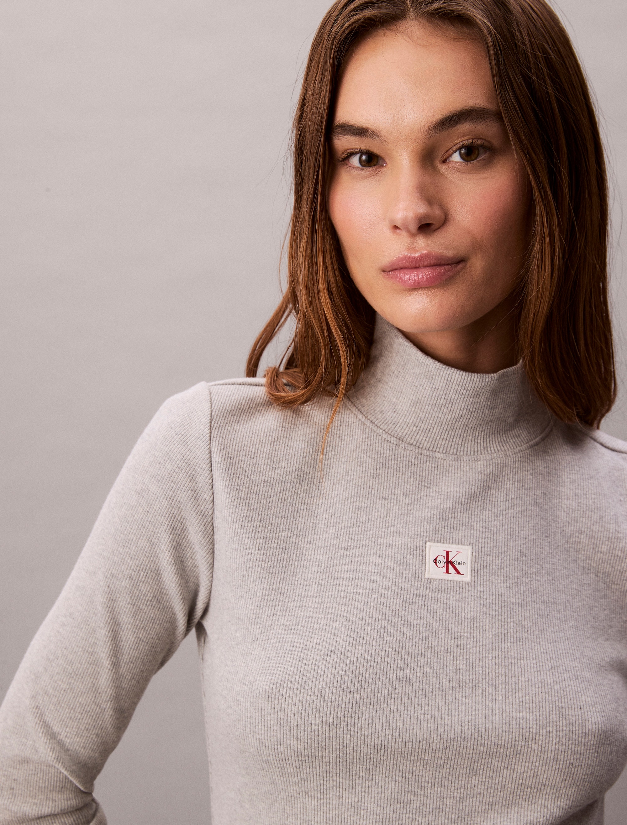 Calvin Klein Jeans Shirttop »LS WOVEN LABEL TURTLENECK«, Mit Rundhalsausschnitt, regular fit