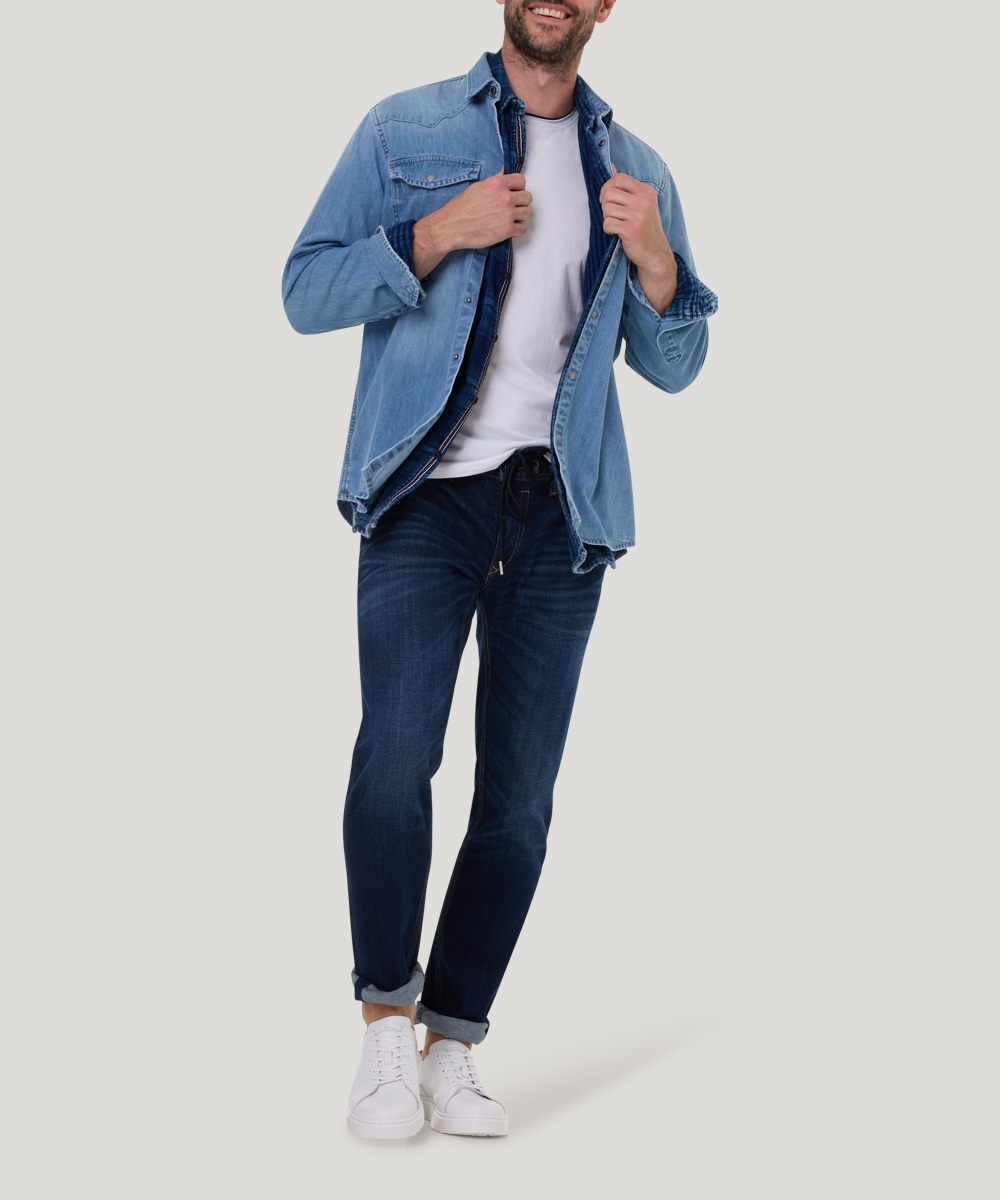 Pioneer Authentic Jeans Jeanshemd, mit Brusttaschen, in blauer Waschung