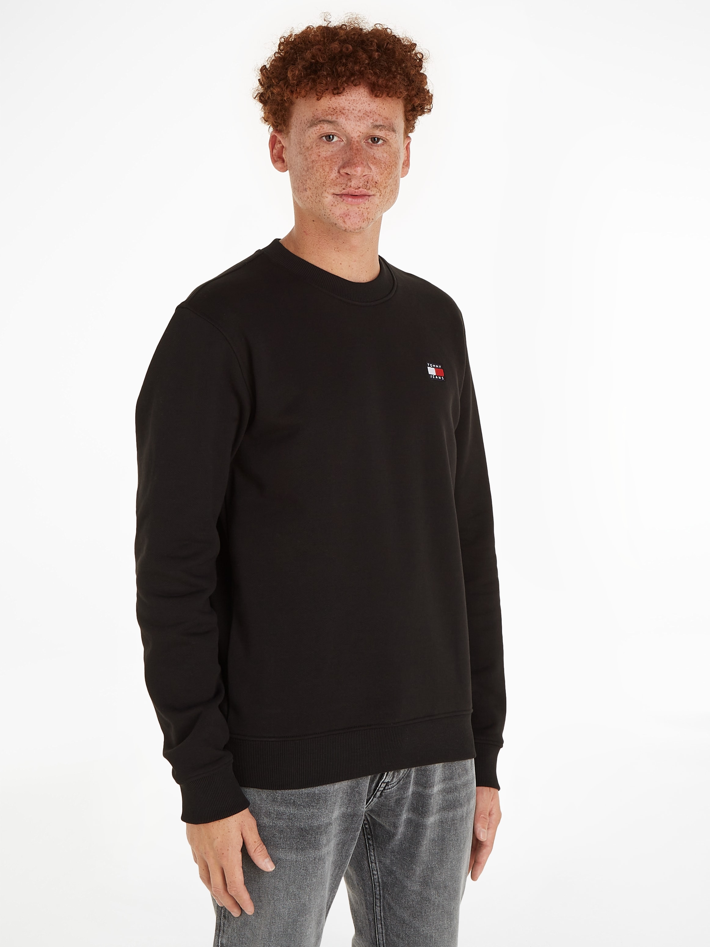 Tommy Jeans Sweatshirt »TJM REG Rundhalsausschnitt BAUR kaufen BADGE CREW | EXT«, ▷ mit
