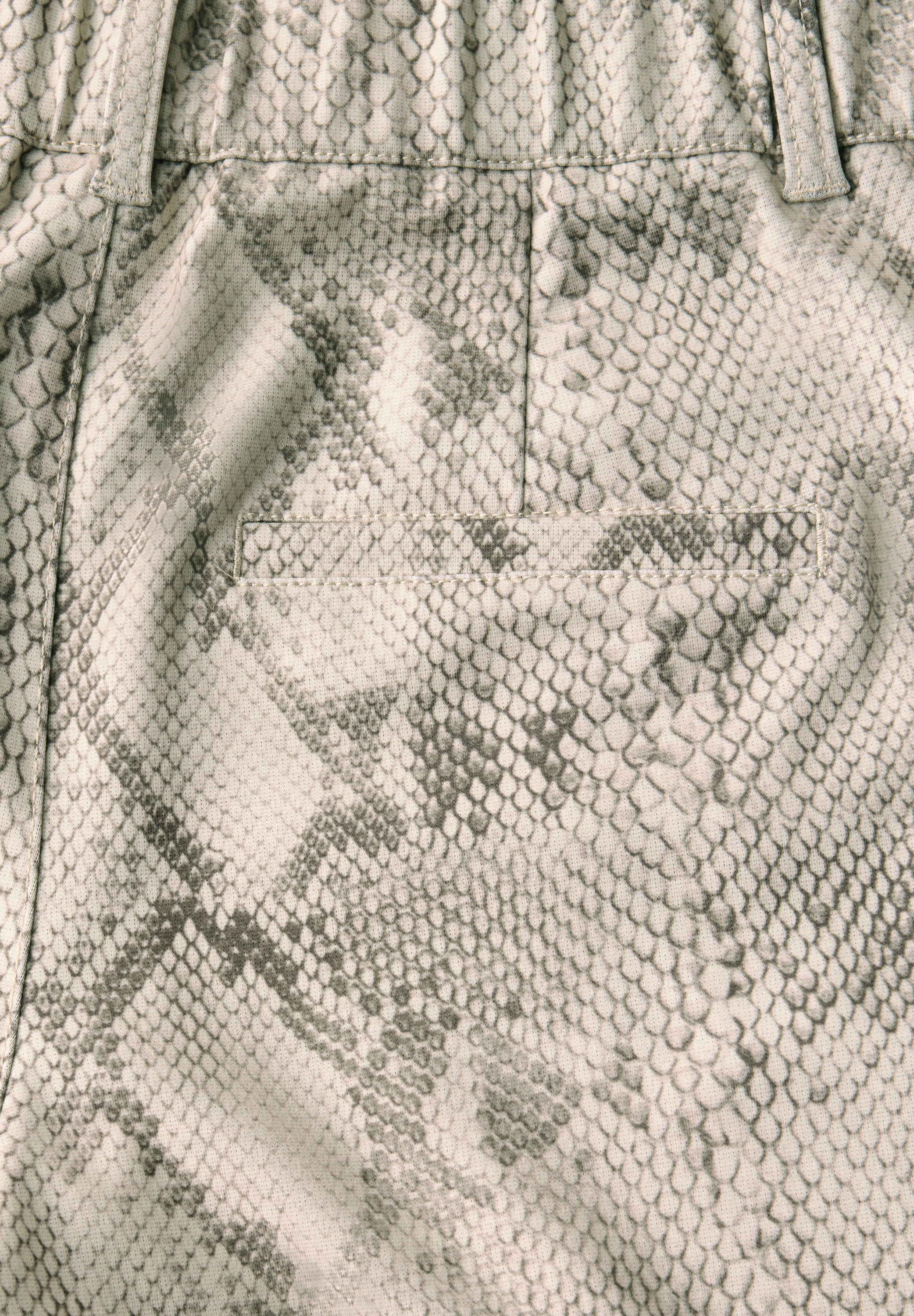 STREET ONE Stoffhose, Middle Waist