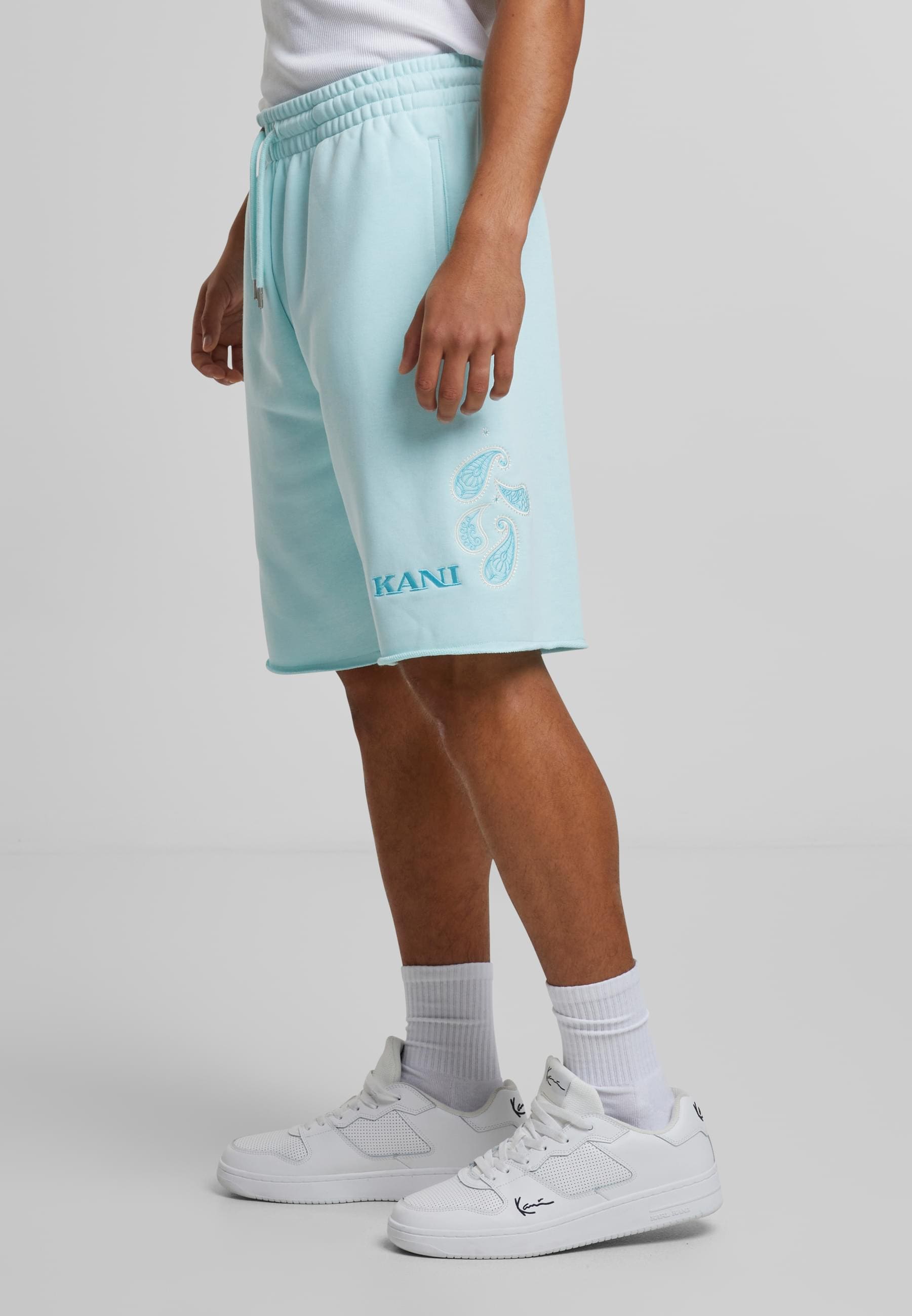 Karl Kani Shorts »Karl Kani Retro Paisley Sweat Shorts«, (1 tlg.)