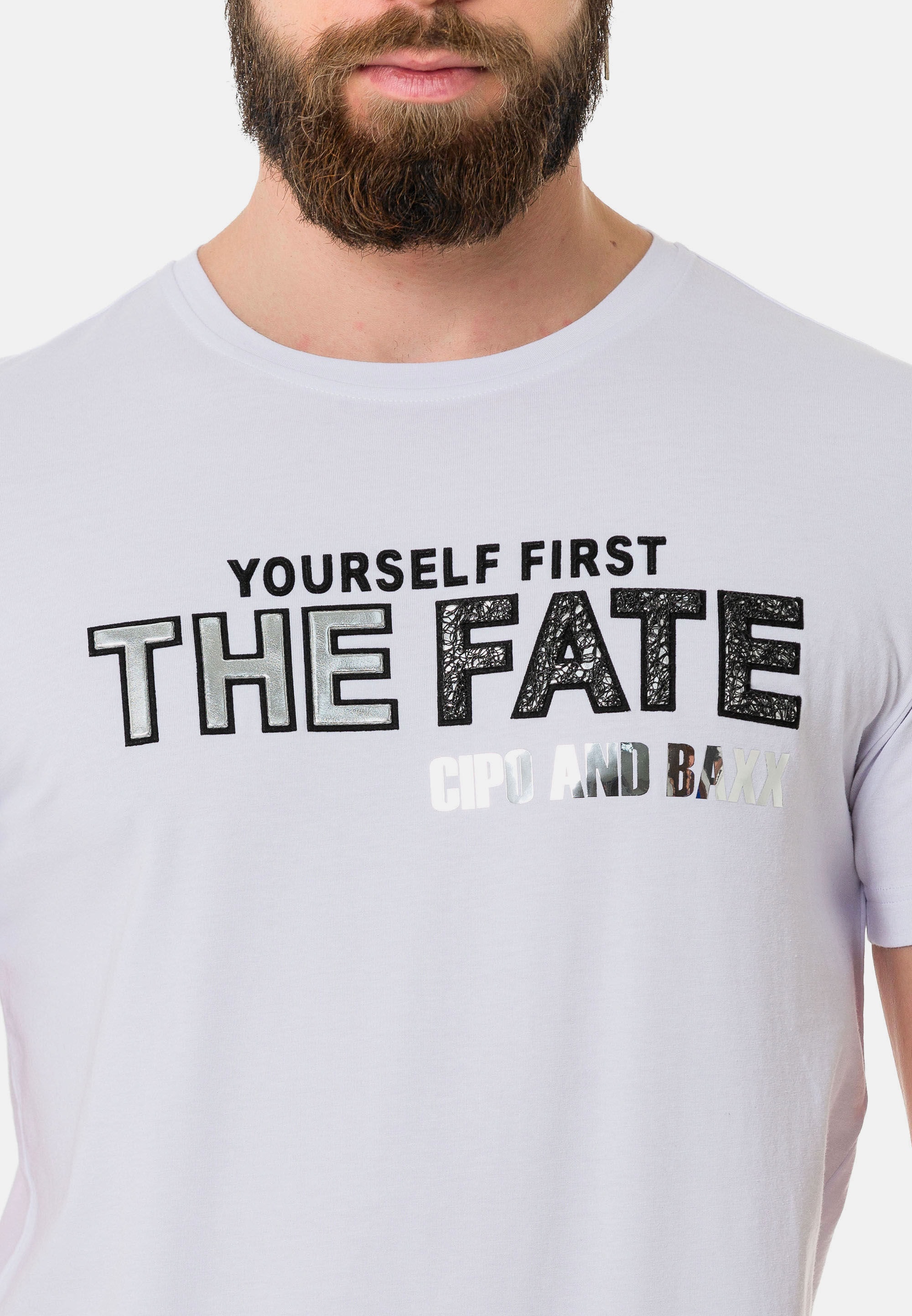 Cipo & Baxx T-Shirt »T-Shirt«, mit Rundhals-Ausschnitt