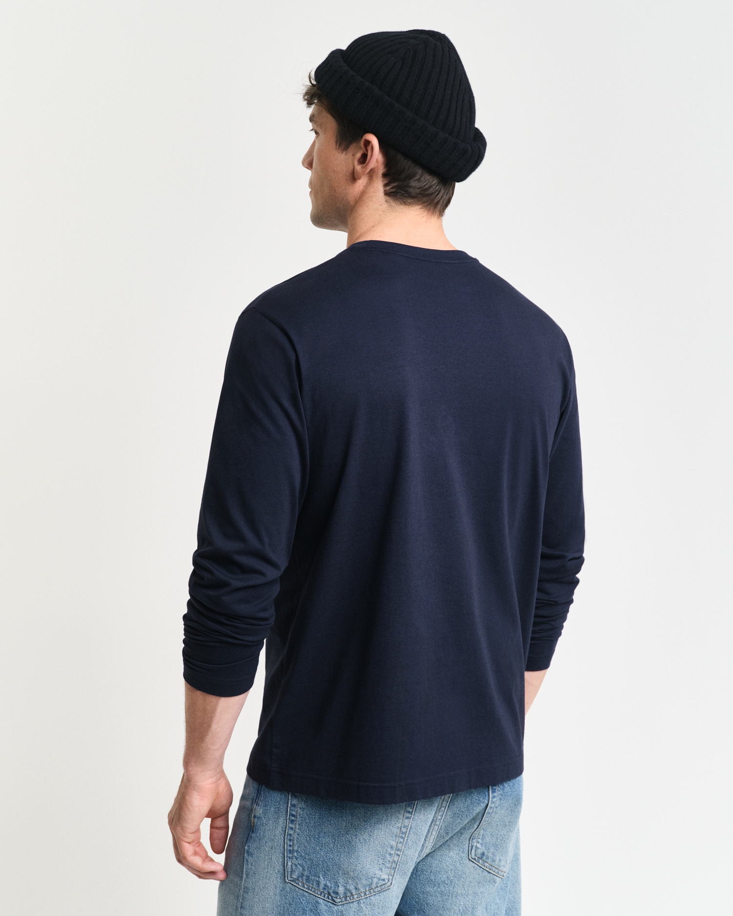 Gant Langarmshirt »REG SHIELD LS T-SHIRT«, mit Logostickerei auf der Brust