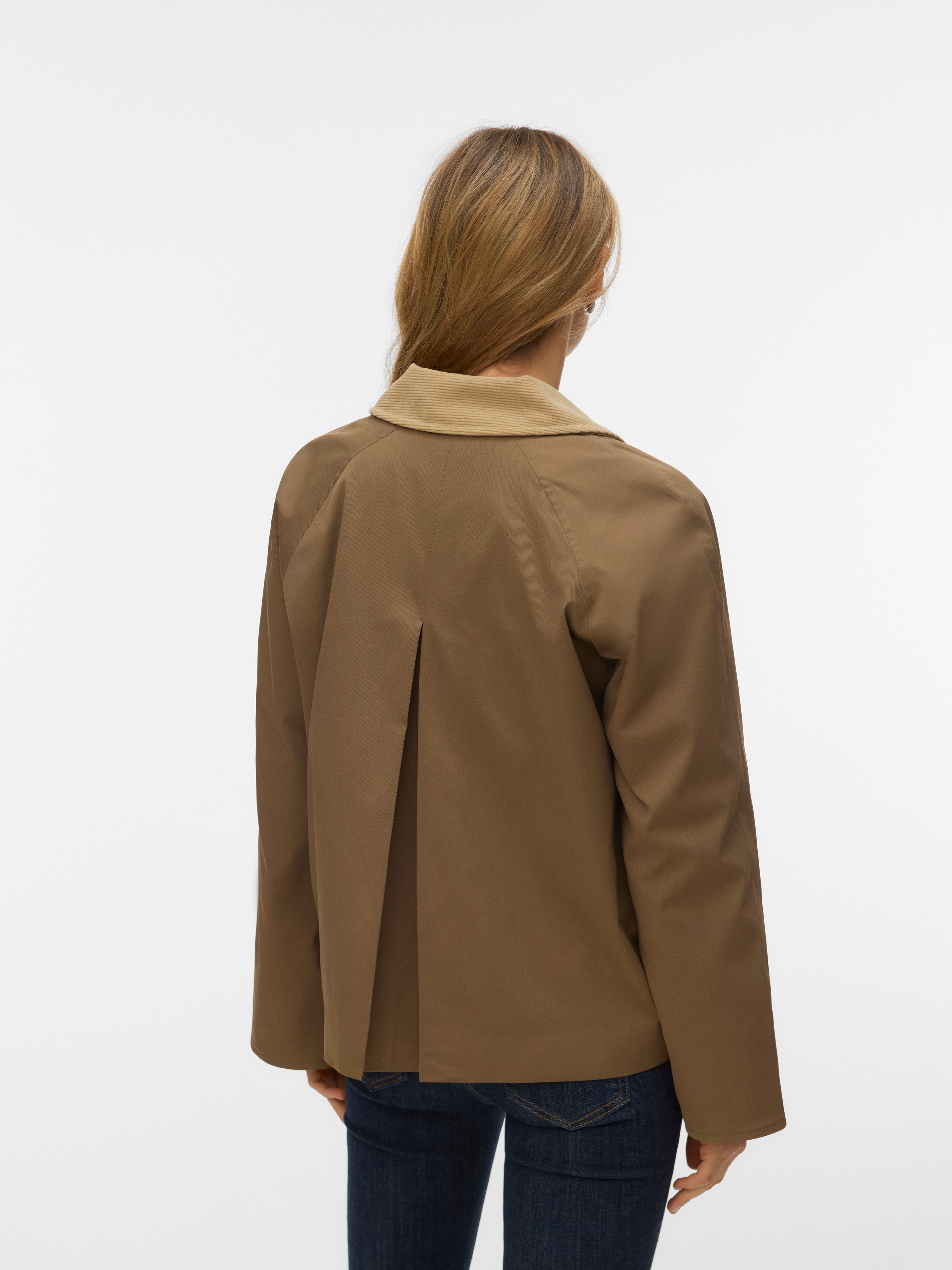 Vero Moda Langjacke "VMCHELSEAFIA SHORT JACKET BOO" mit Kontrastdetails günstig online kaufen