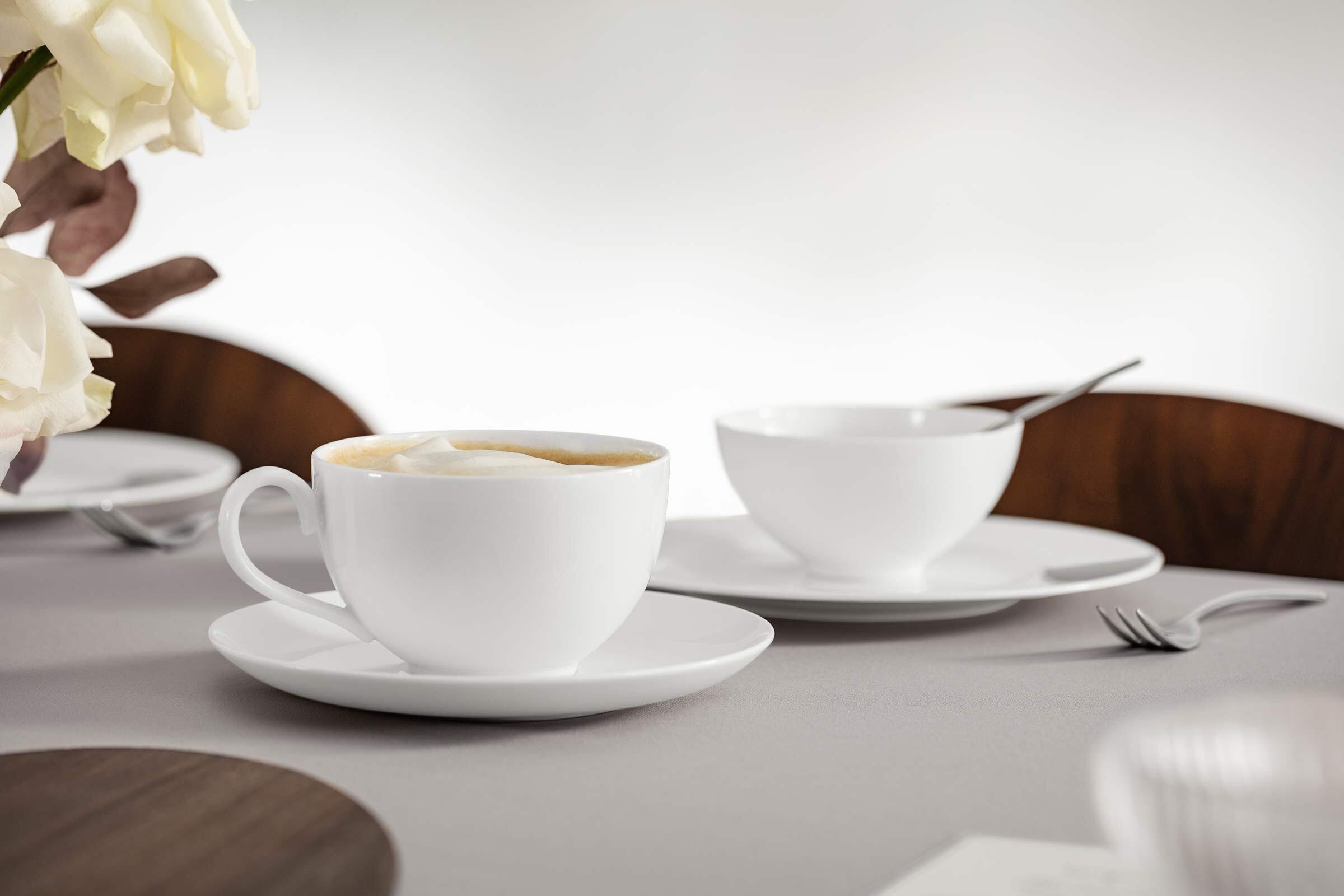 Tasse VILLEROY & BOCH "Café au Lait Tasse mit Untertasse Royal 400 ml weiß", weiß, Porzellan, Trinkgefäße, Tasse 2