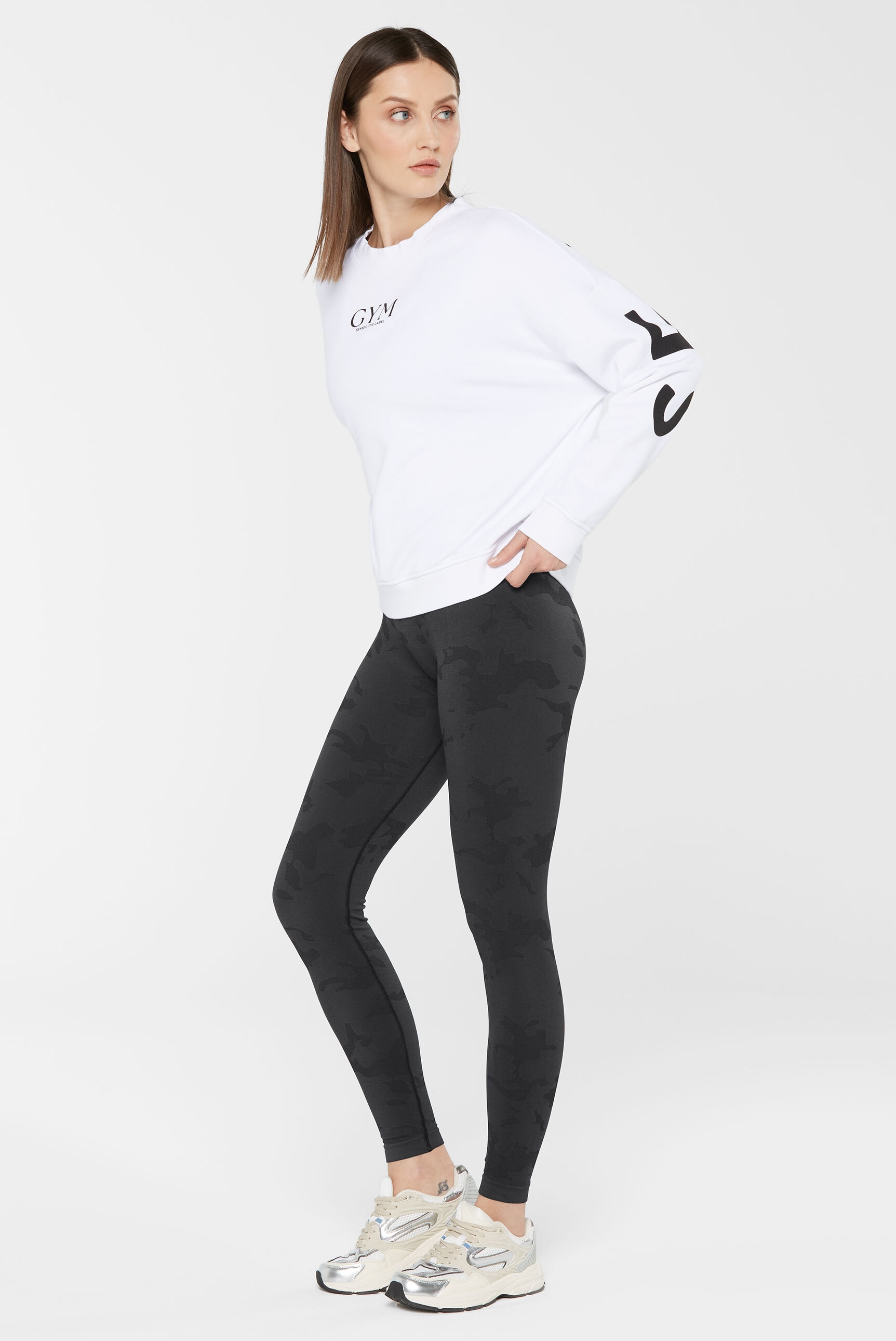 SENSES.THE LABEL Sweater, mit überschnittenen Schultern
