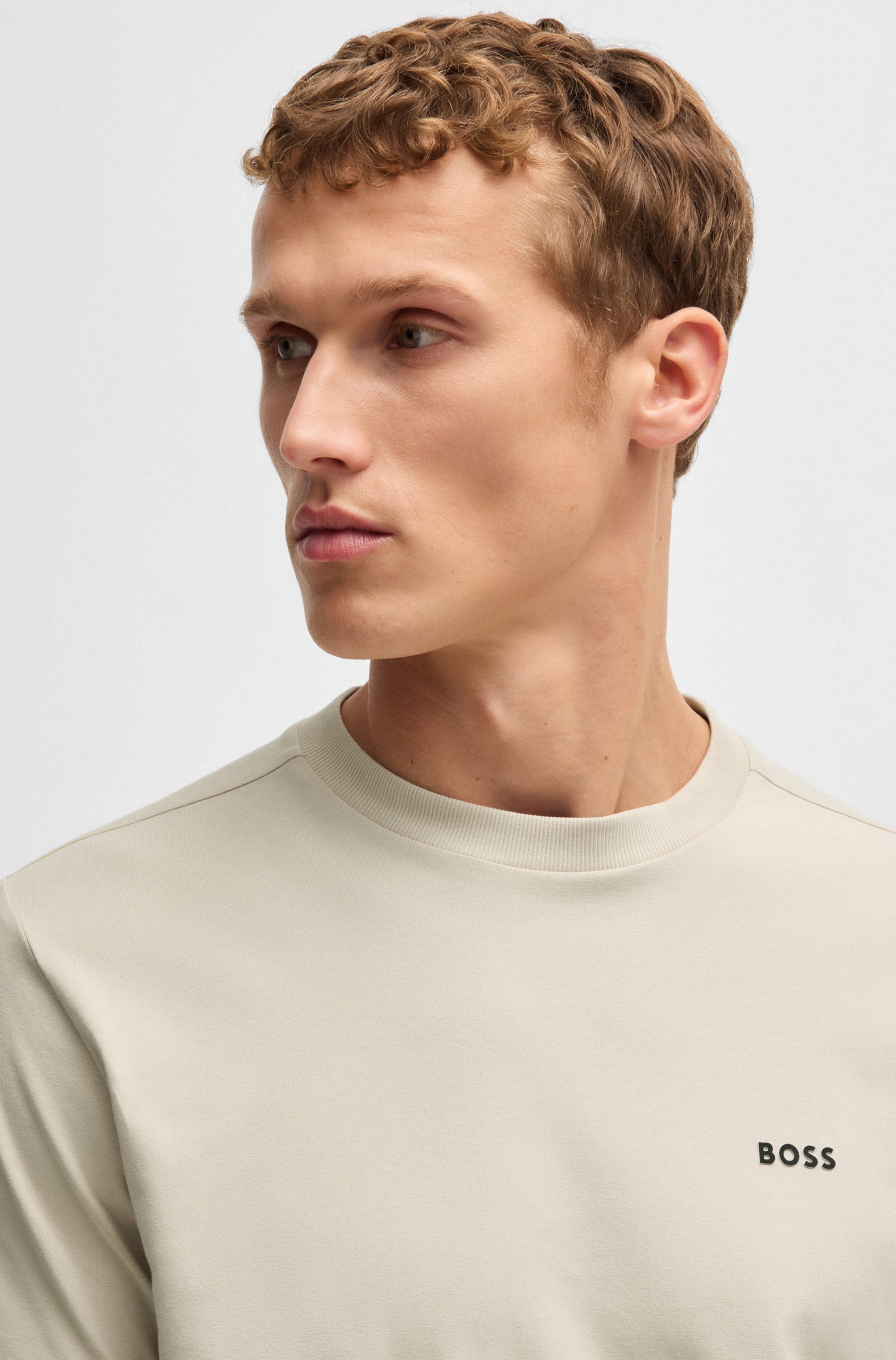 BOSS GREEN Rundhalsshirt »Tee«, mit gummiertem Kontrast-Logo