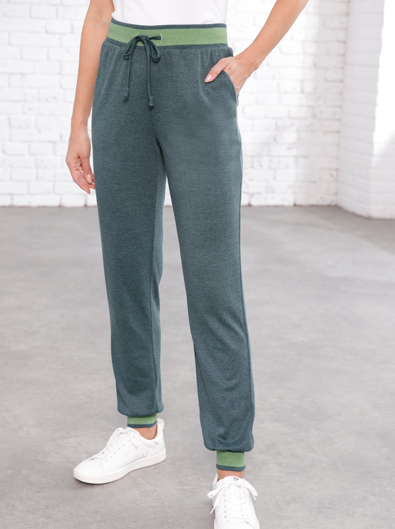 Schlupfhose günstig online kaufen