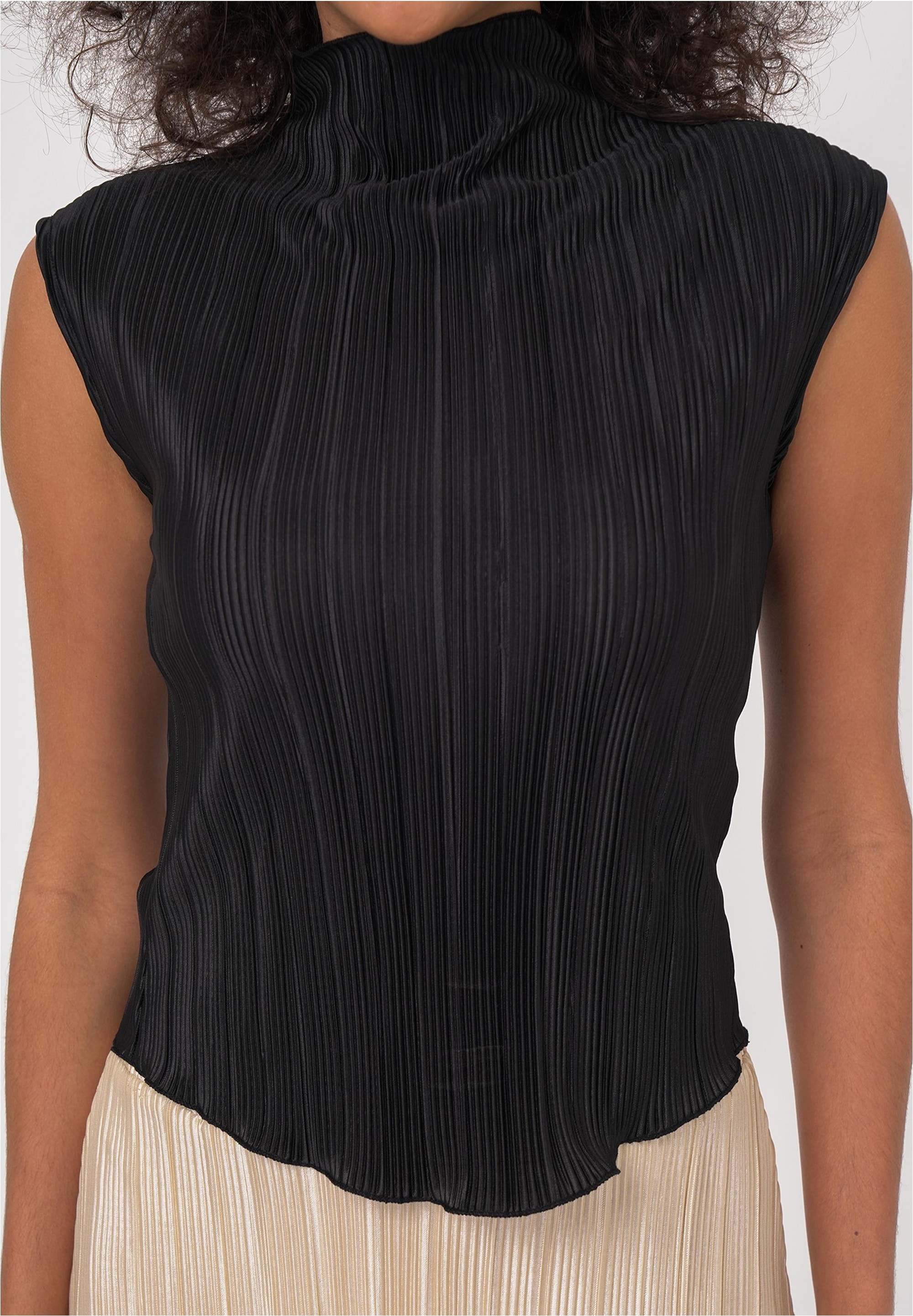 freshlions Klassische Bluse "Loreen", (1 tlg.), aus recyceltem Polyester günstig online kaufen