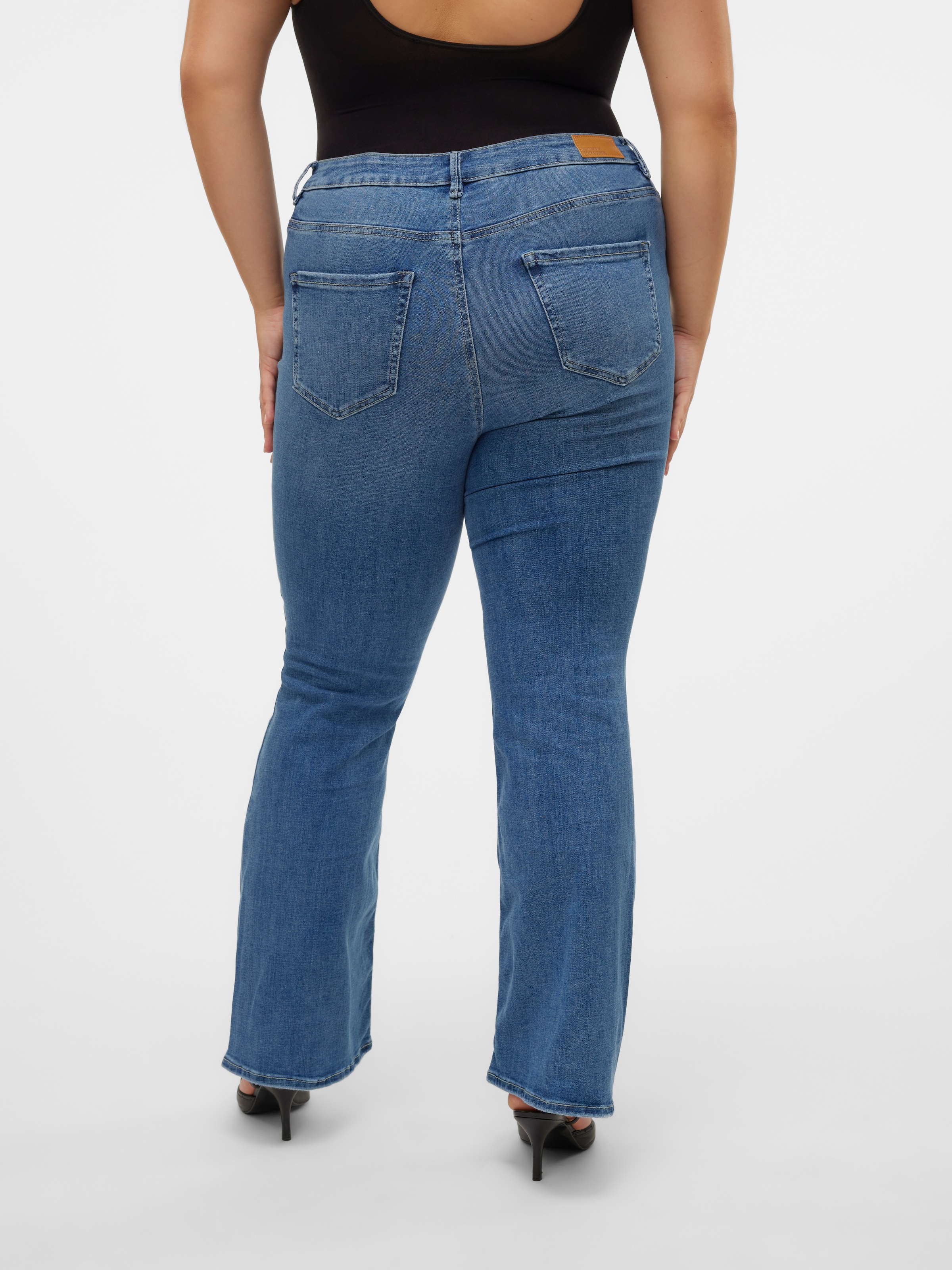 Vero Moda Curve Bootcut-Jeans »VMCFLASH MR FLARED JEANS LI347 GA CUR«