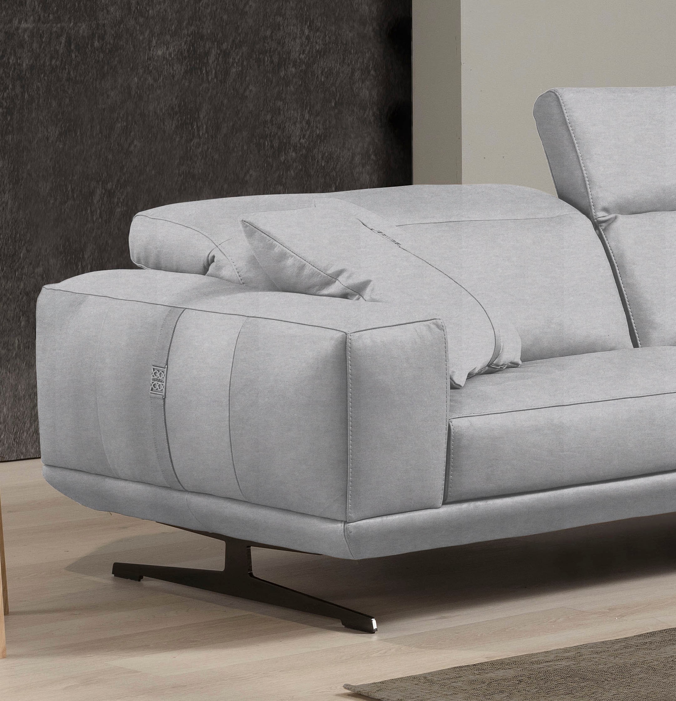 Egoitaliano 2,5-Sitzer »Gloria, super bequem und hochwertige Verarbeitung, edles Design« beidseitig verstellbare Rückenelemente, mit Metallfüßen