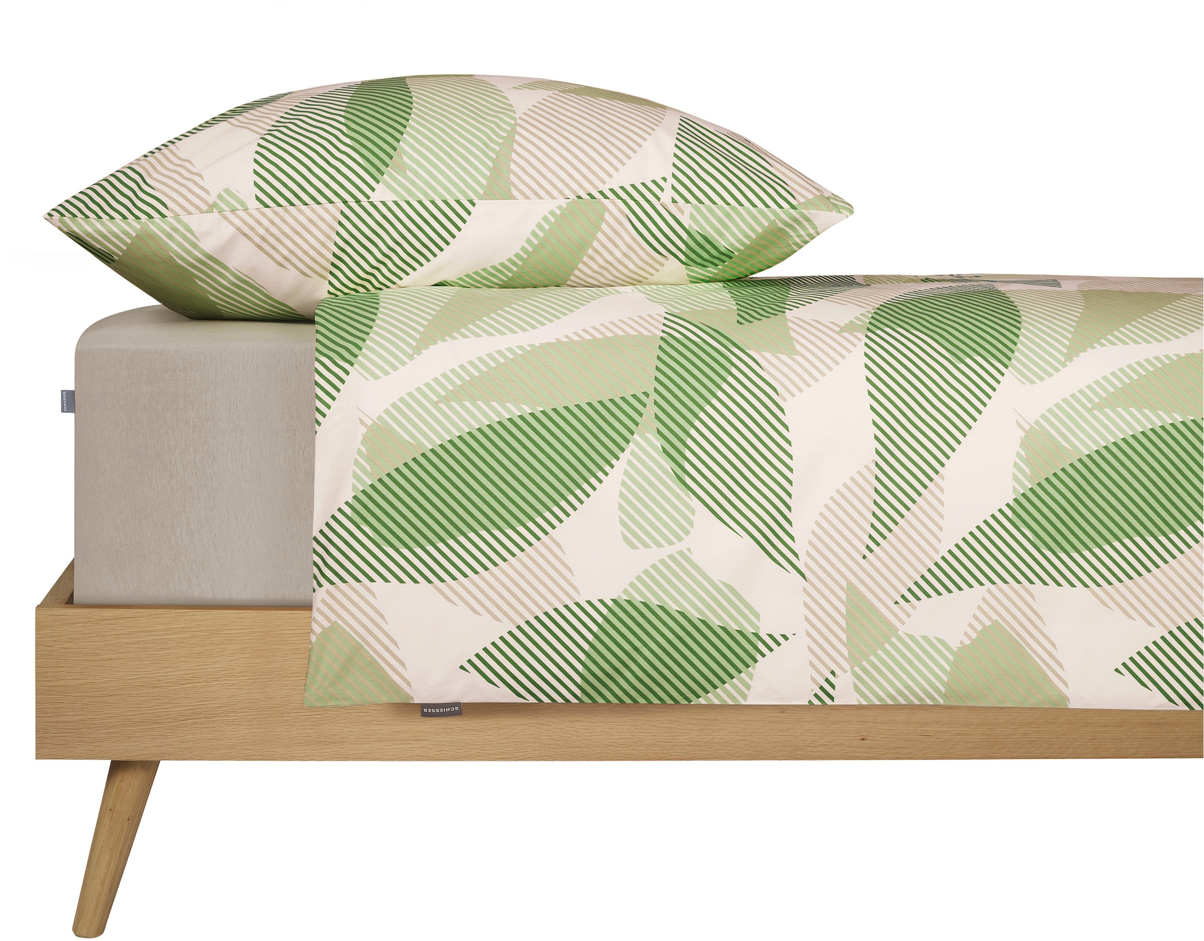 Schiesser Bettwäsche »Lea aus weicher Baumwolle mit aufwendigem Grafikprint«, (2 tlg.), MADE IN GREEN by OEKO-TEX®-zertifiziert
