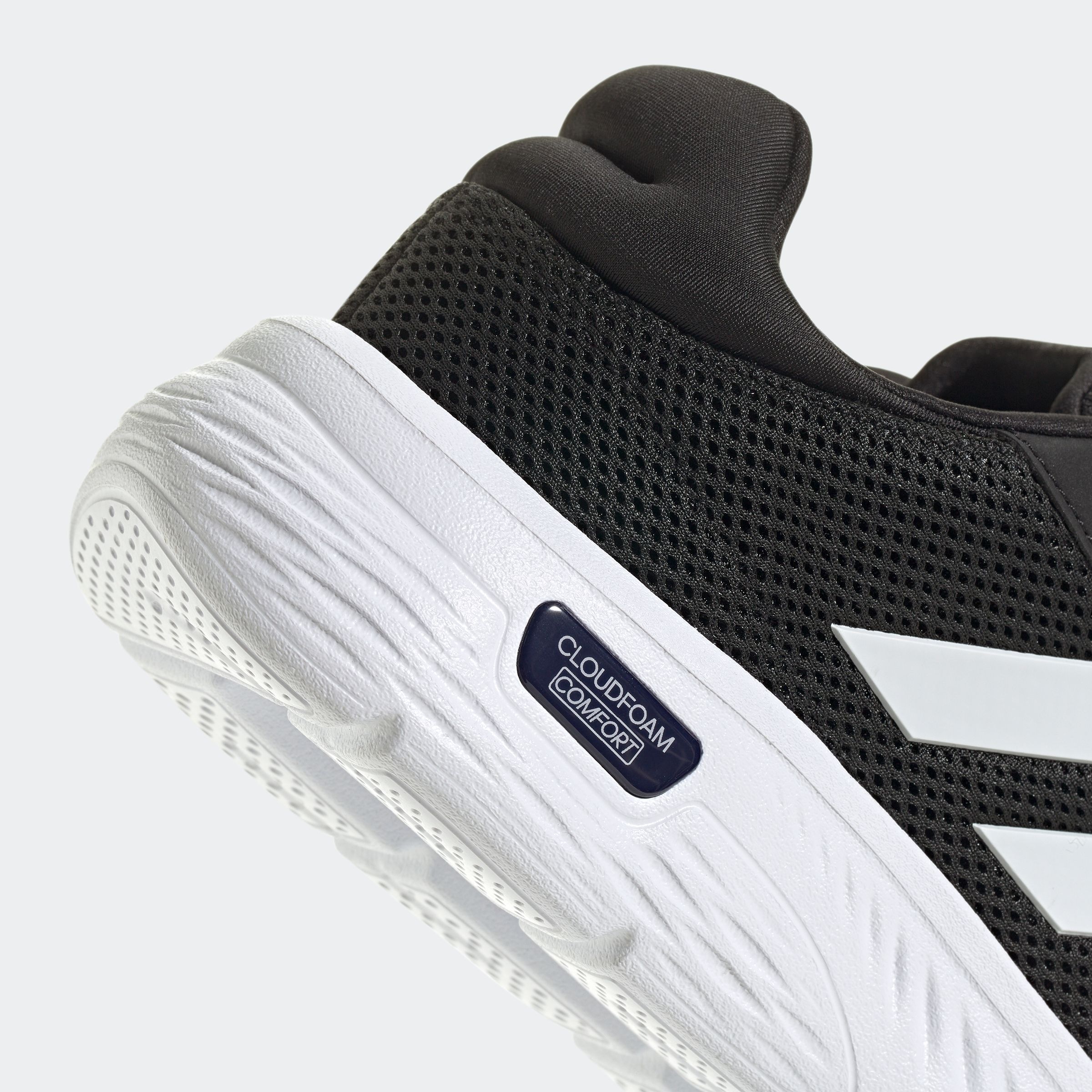 adidas Sportswear Walkingschuh »CLOUDFOAM COMFY«