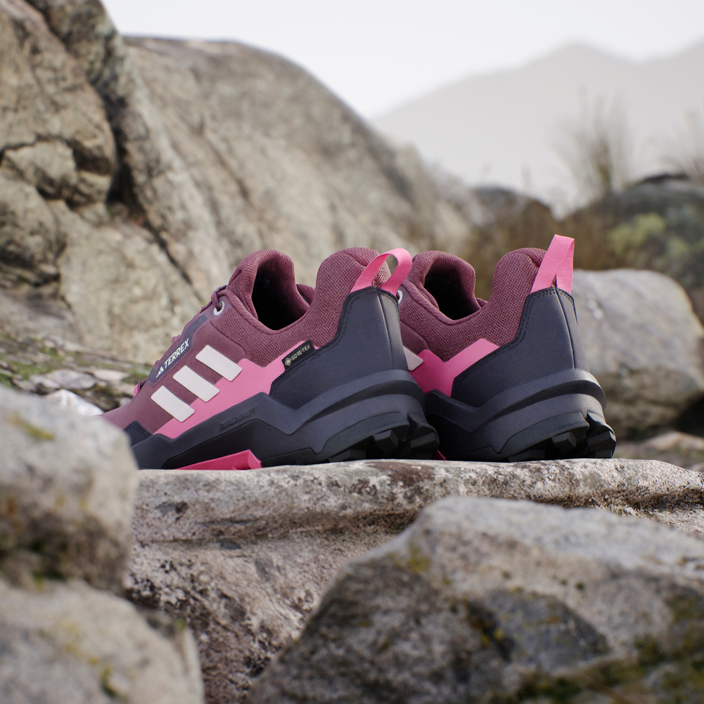 adidas TERREX Wanderschuh »TERREX AX4 GORE-TEX«, wasserdicht