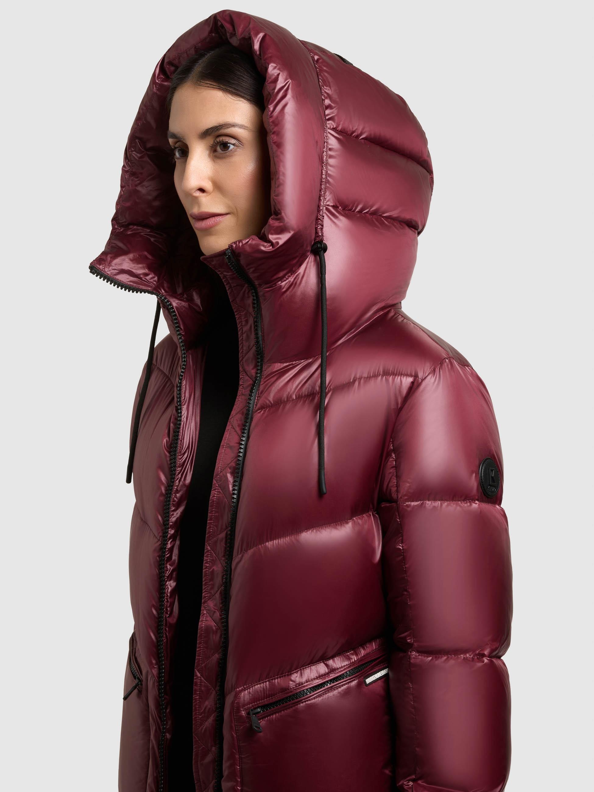 khujo Steppmantel »Tonia« Extralanger Damen Wintermantel mit Rucksack-Trägern