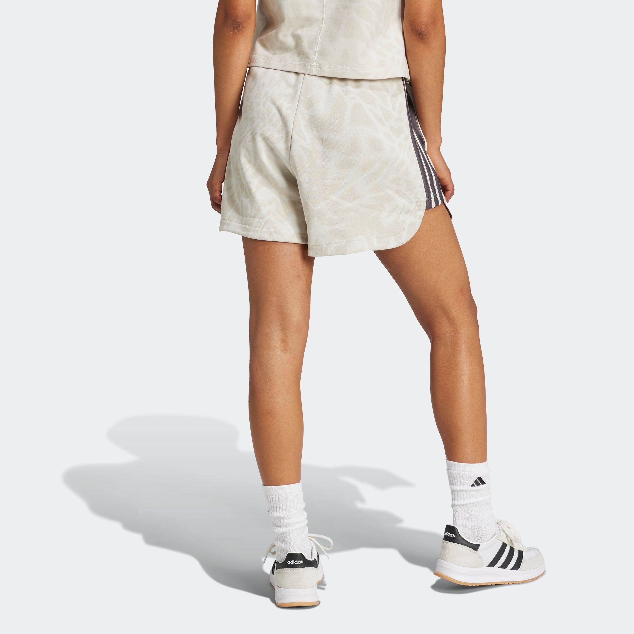 adidas Sportswear Shorts »W AOP 3S SH«, (1 tlg.)