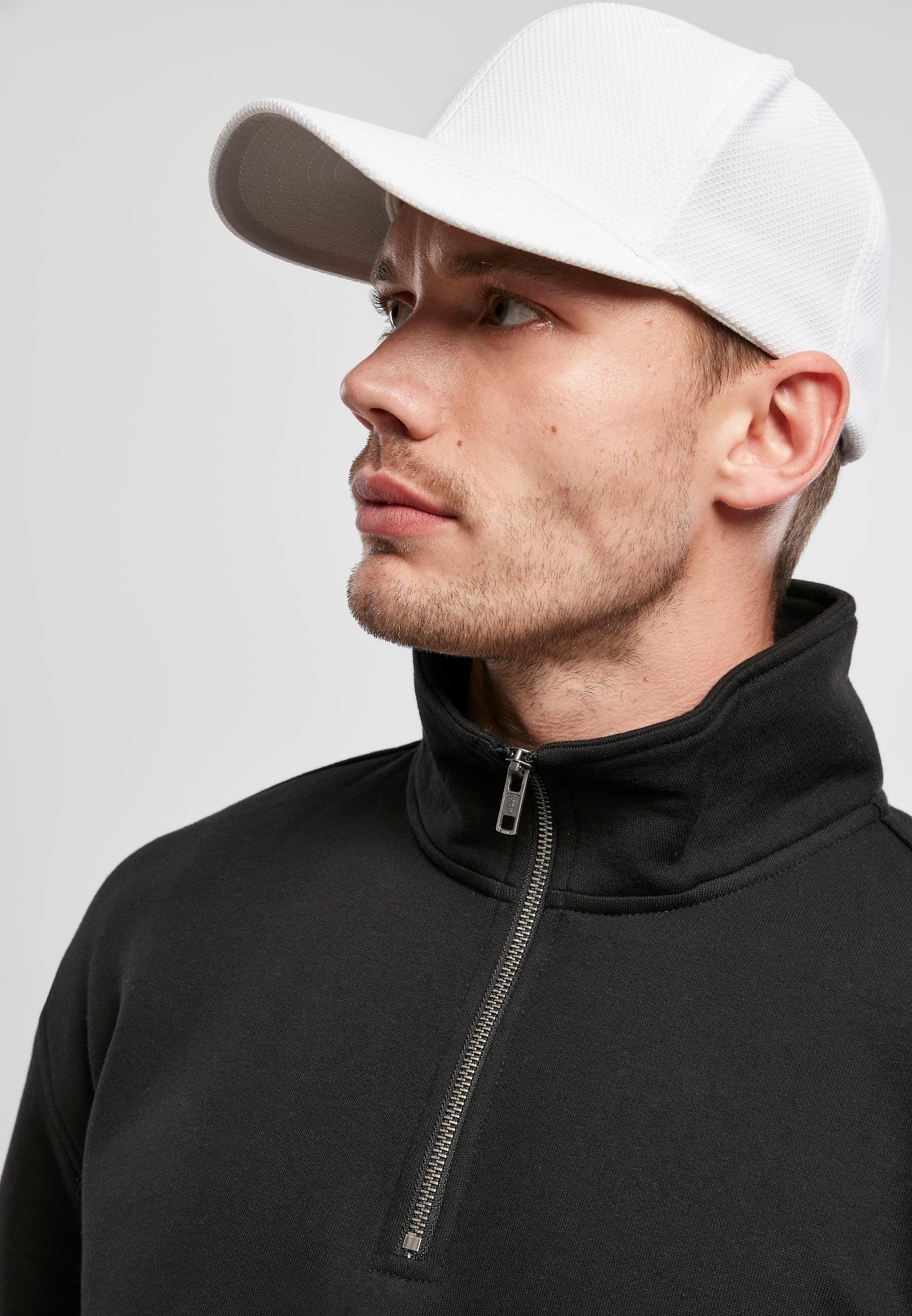 URBAN CLASSICS Rundhalspullover »Urban Classics Herren Organic Basic Troyer« 1 Stk. tlg.