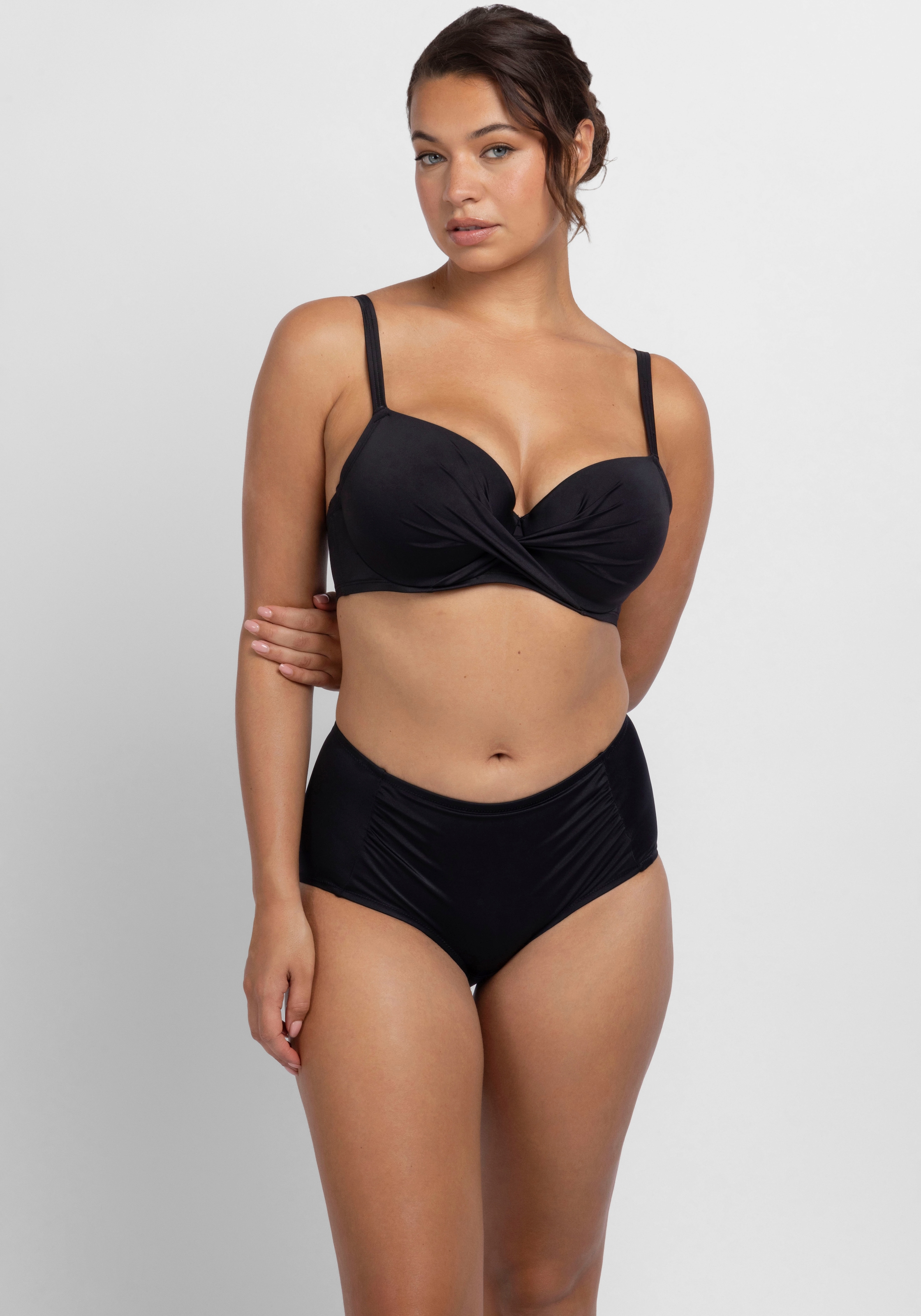 Dorina Bikini-Hose »FIJI«, Curves, leicht Raffung vorn