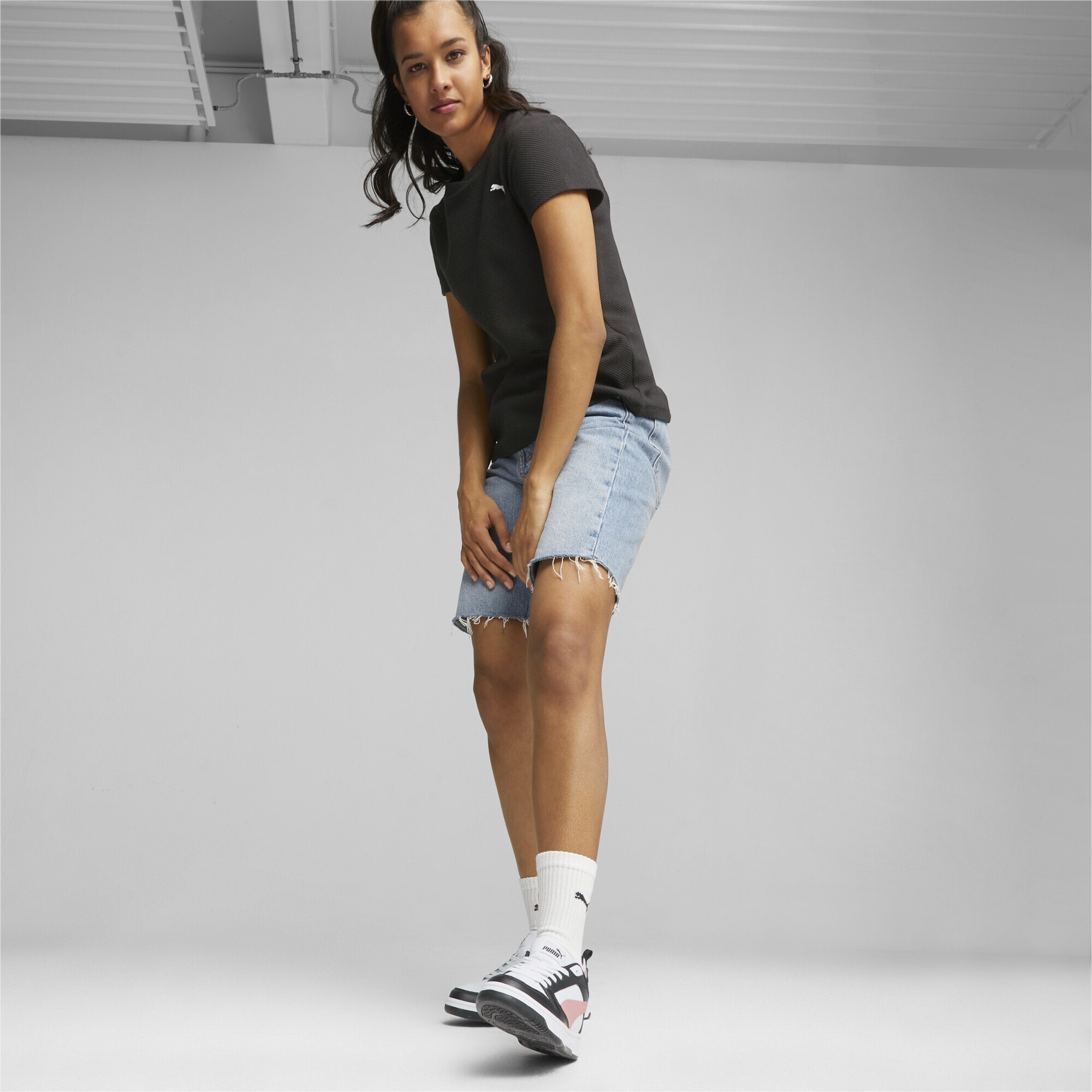 PUMA Sneaker »Rebound V6 Low Sneakers Erwachsene«