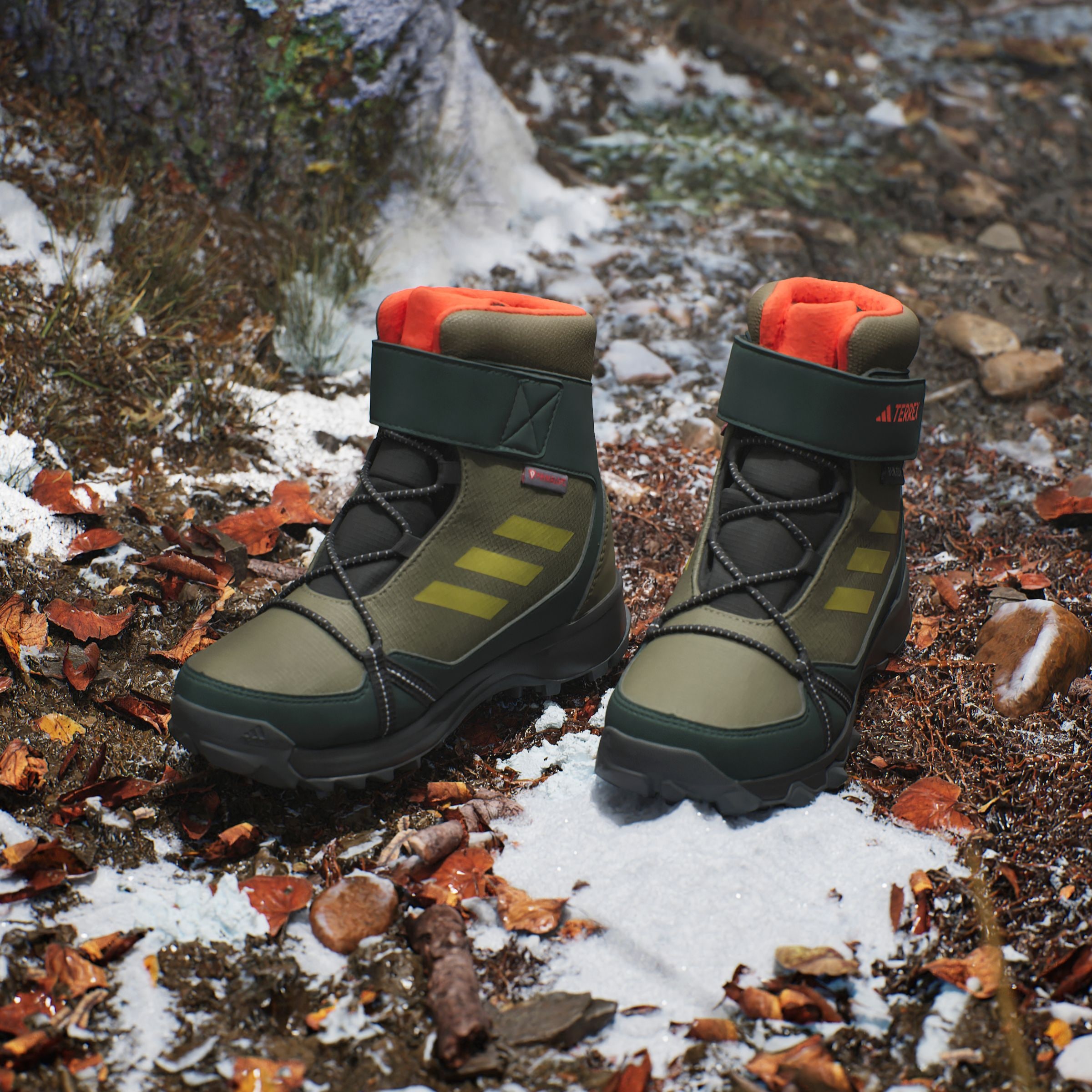 adidas TERREX Winterstiefel »TERREX SNOW HOOK-AND-LOOP COLD.RDY WINTER«, wasserdicht und wärmend