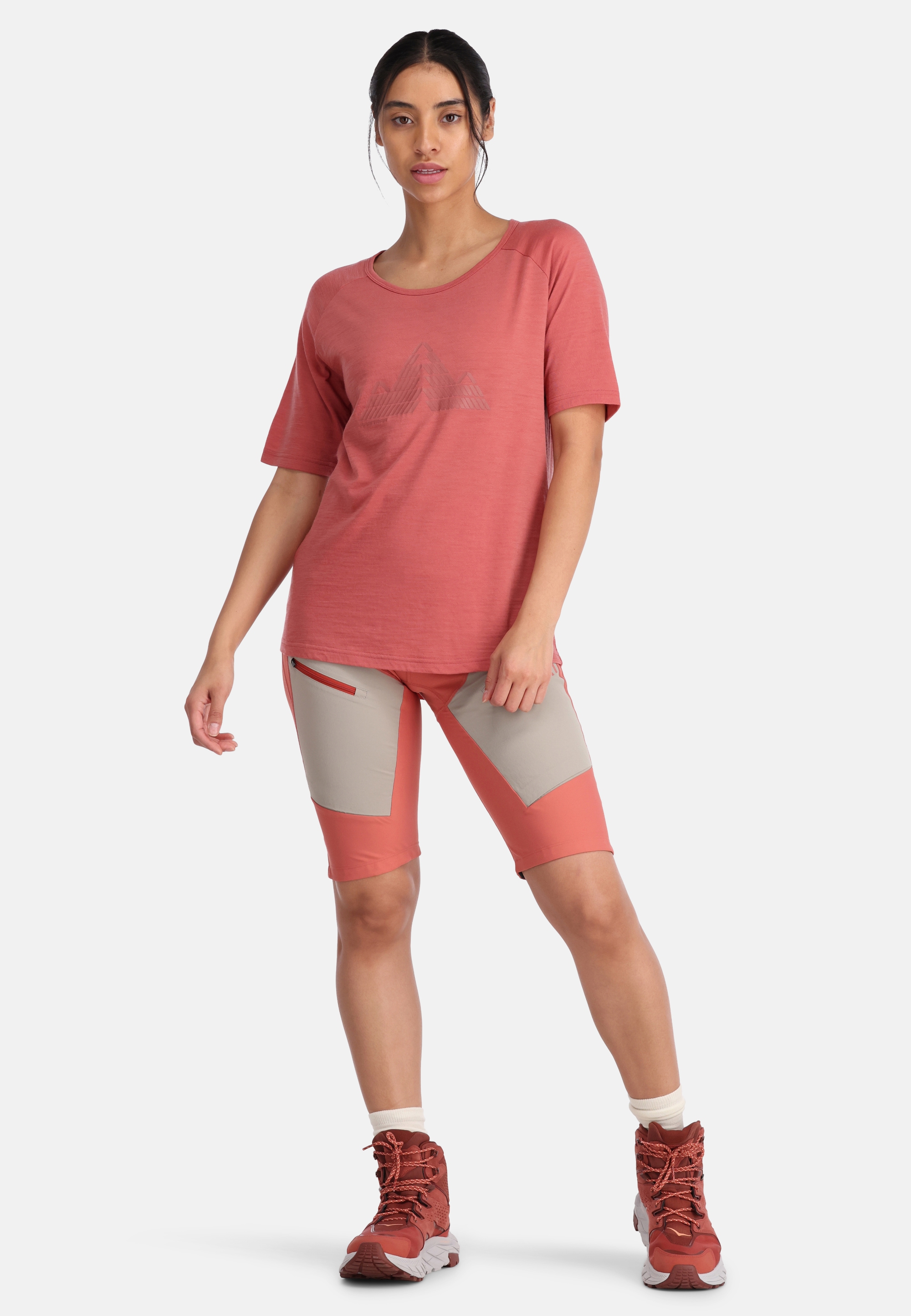 T-Shirt »Ane«, mit atmungsaktivem Material und Flatlocknähten