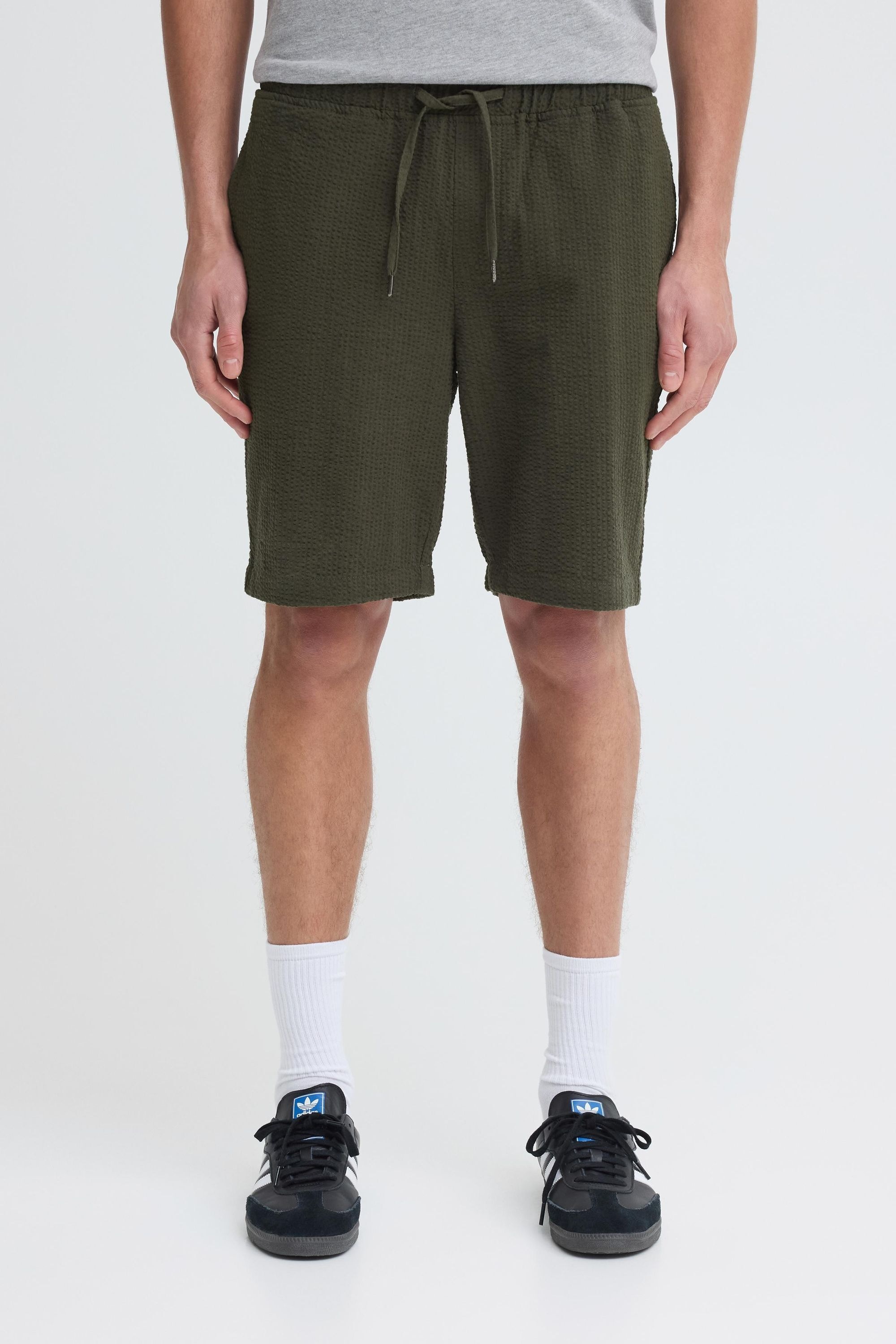Chinoshorts INDICODE "Chinoshorts IDCorson", Herren, Gr. 3XL, N-Gr, grün (army), Obermaterial: 100% Baumwolle CO., Hosen Chinoshorts 2