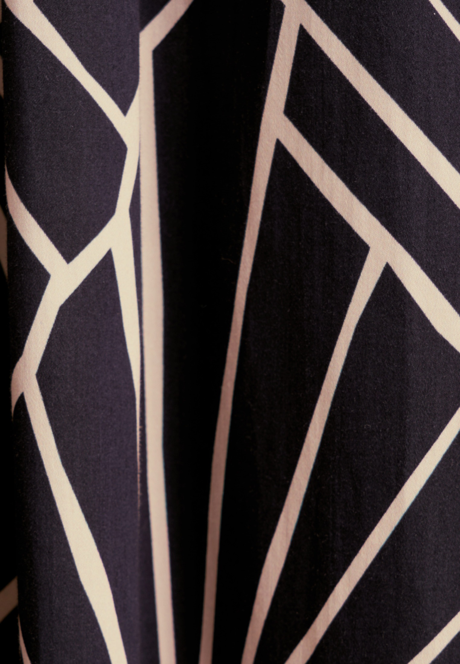 seidensticker Sommerkleid »Schwarze Rose«, Langarm Kragen Druck
