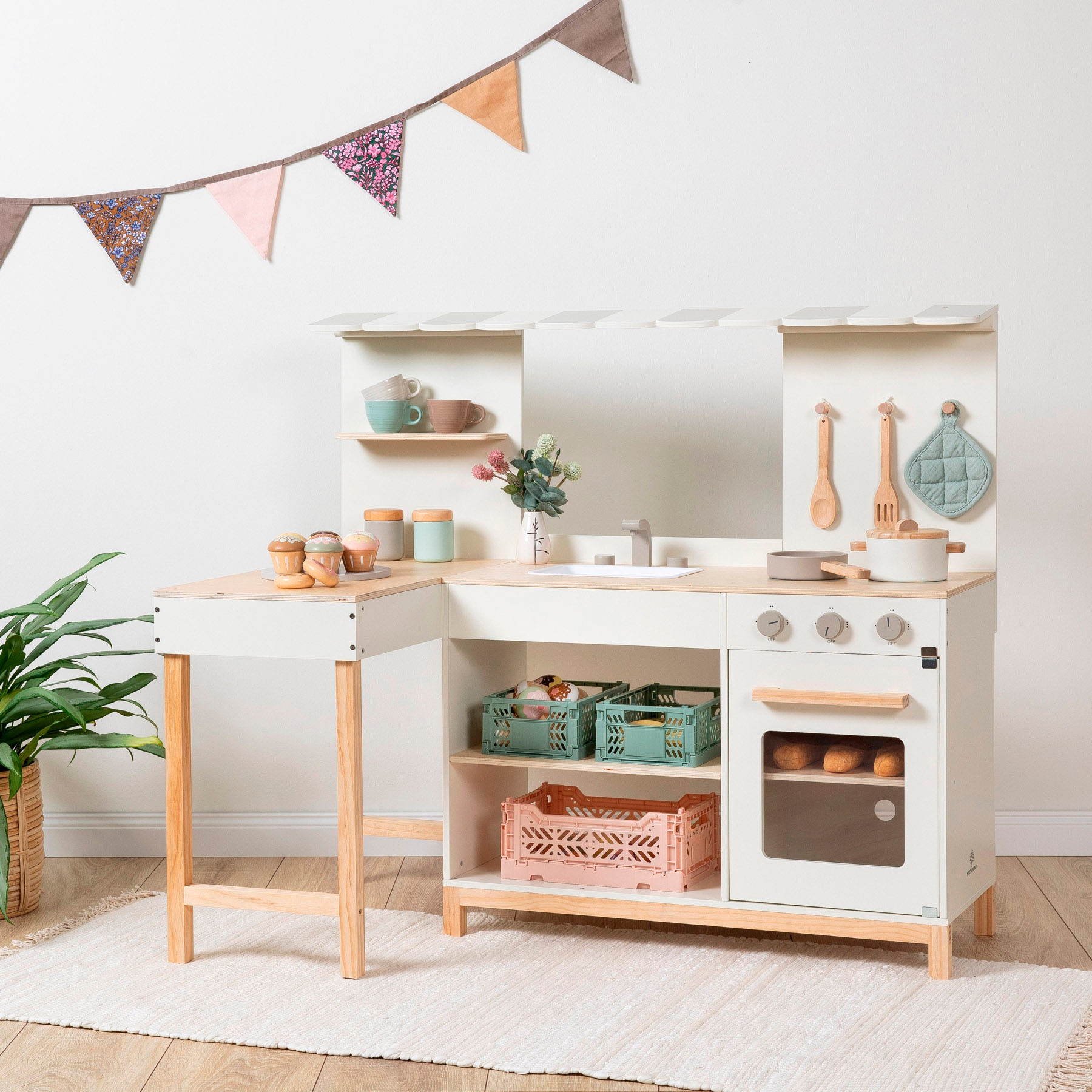 MUSTERKIND® Spielküche »Robusta« FSC® - schützt Wald