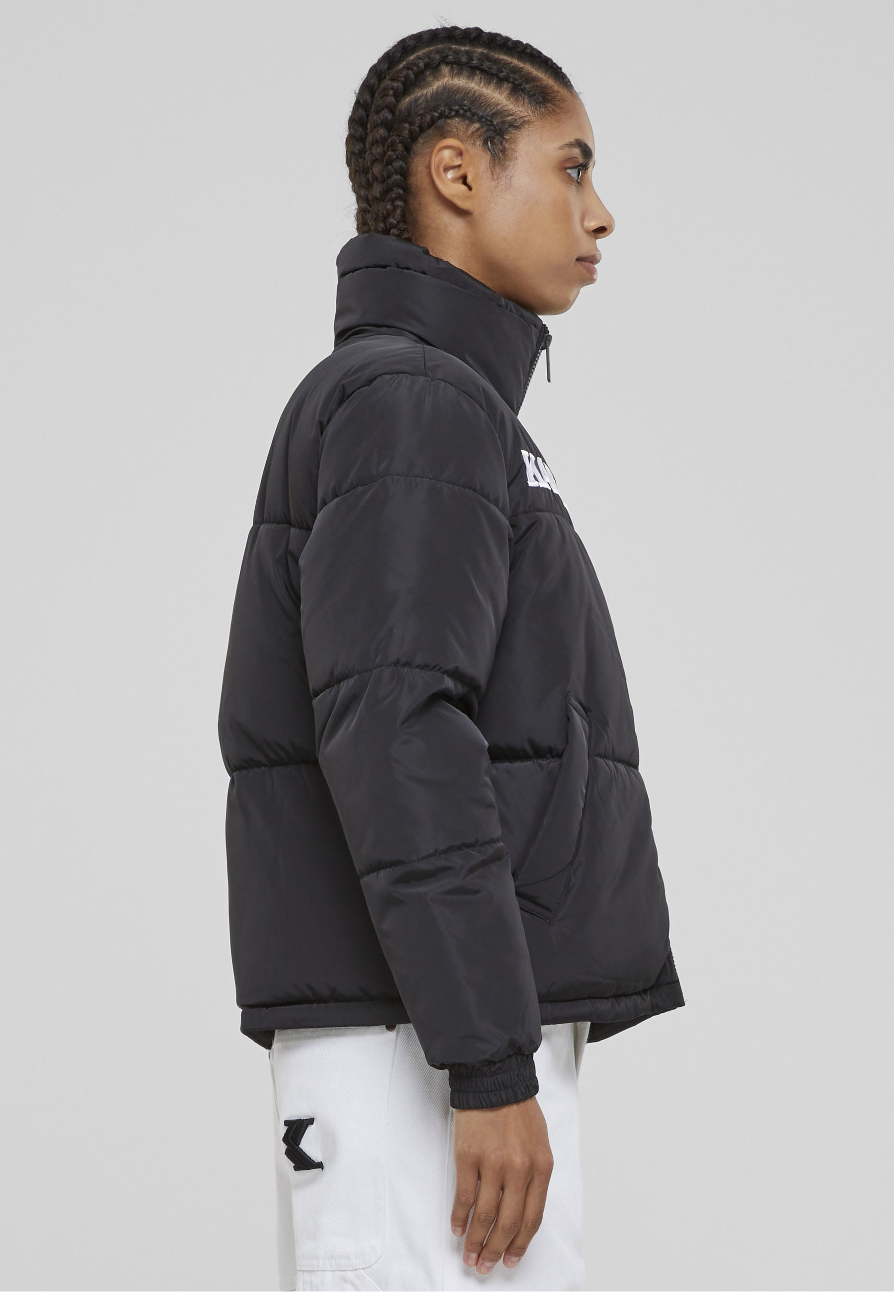 Karl Kani Winterjacke »Karl Kani Damen KW-JK012-001-01 KK Retro Essential Puffer Jacket« 1 Stk. tlg. ohne Kapuze