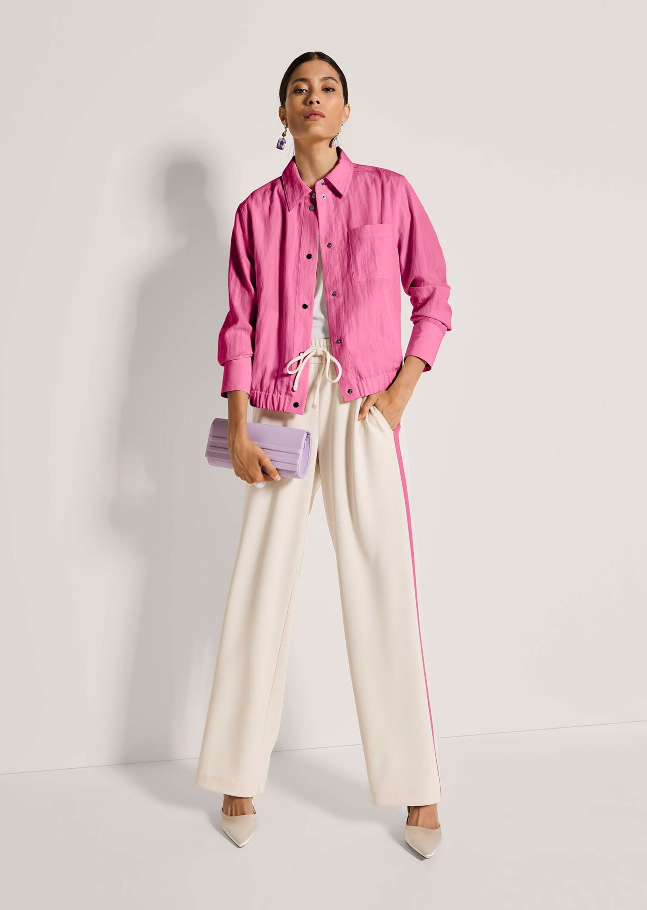 MADELEINE Langarmbluse »Hemdbluse Blusenshirt mit Brusttasche« Breite Manschetten