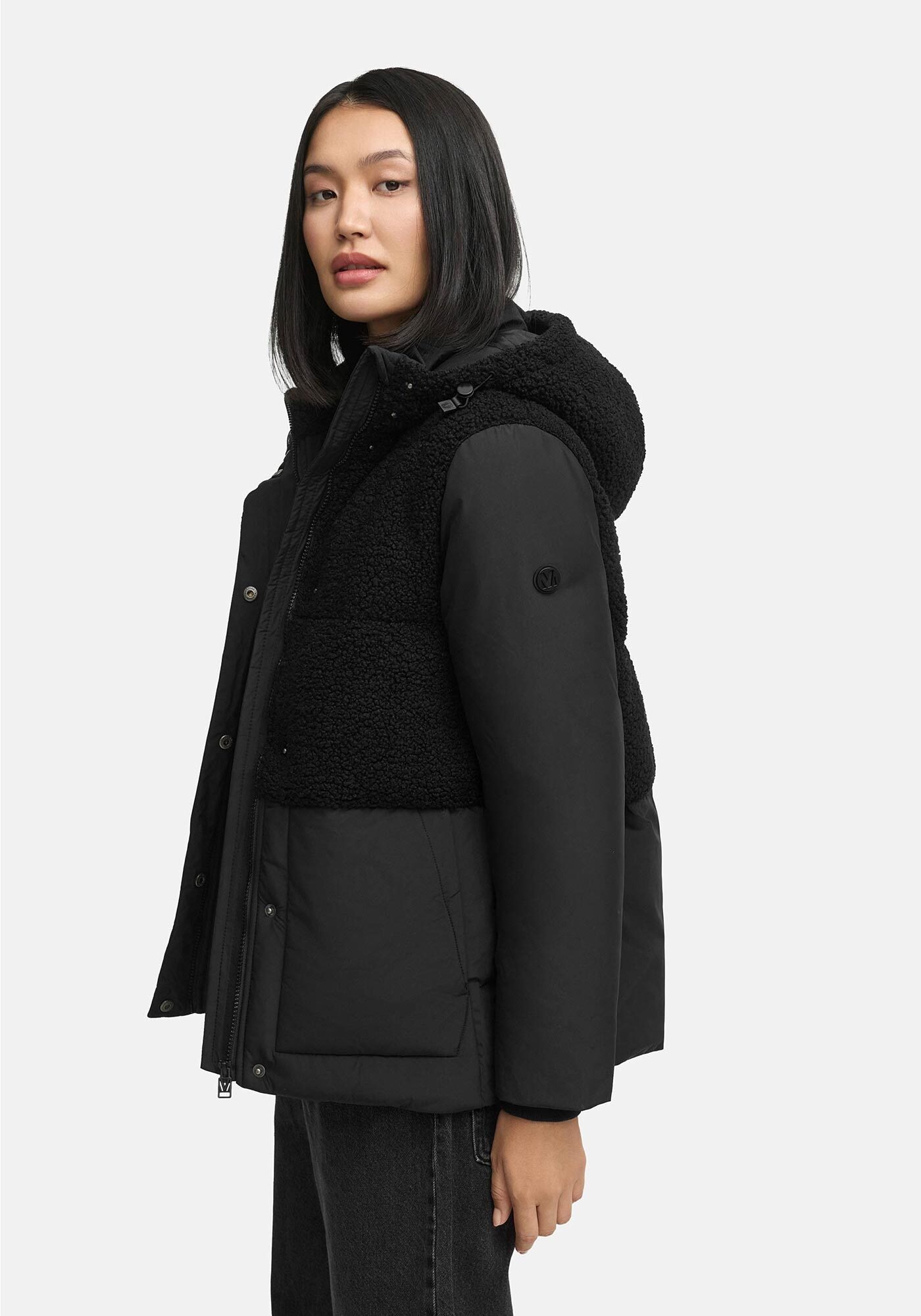 Marikoo Winterjacke »Sheeta«, Kombination aus Teddyfleece und glattem Material