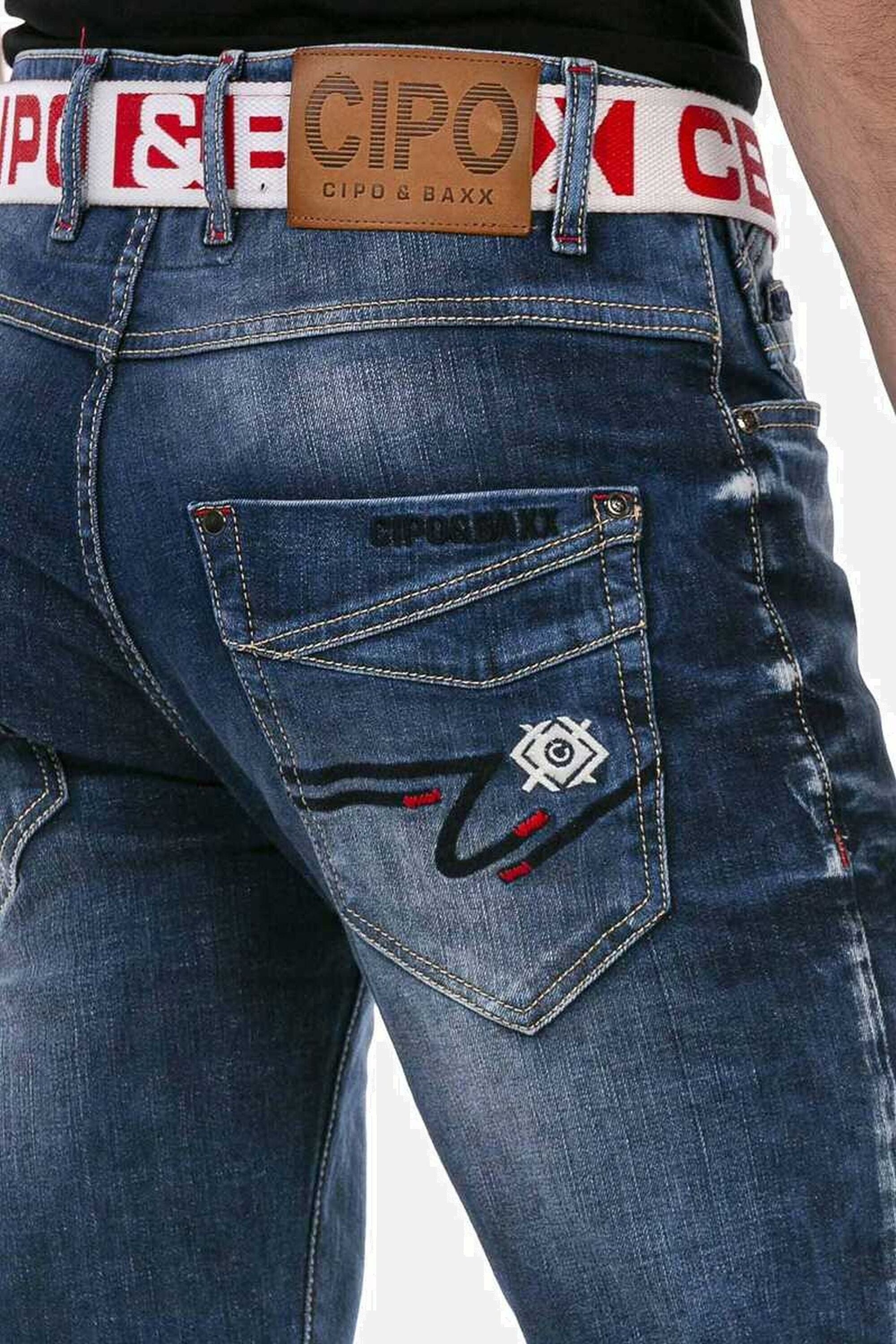 Cipo & Baxx 5-Pocket-Jeans »Jeans«, mit tollen Stickereien, CD717