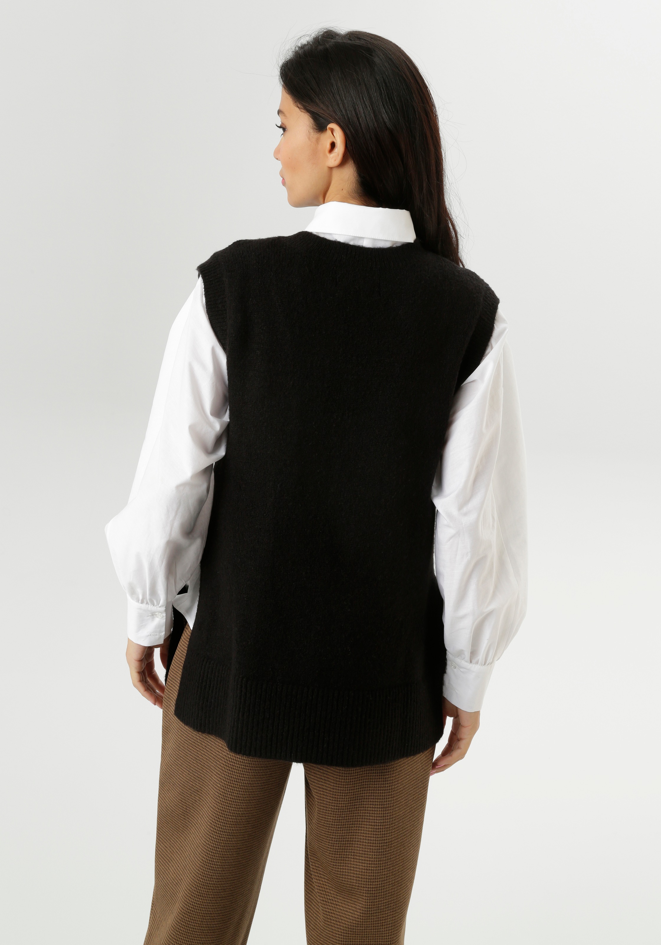 Aniston SELECTED Pullunder, im lässig angesagten Style günstig online kaufen