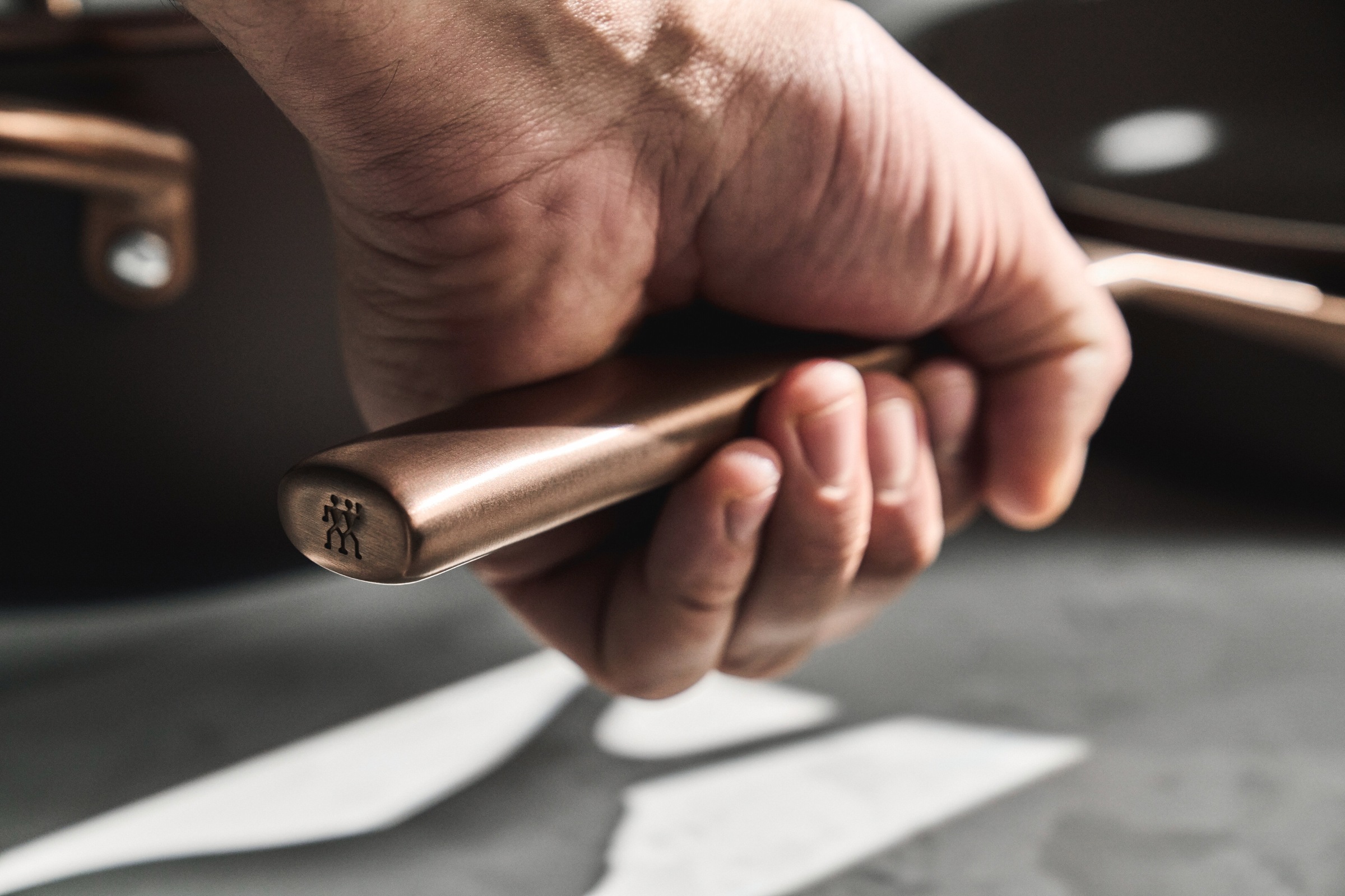 Zwilling Schmorpfanne »Milano, Pfanne mit Glasdeckel« Aluminium 1 tlg. Keramik-Antihaftbeschichtung, Induktion, Made in Italy