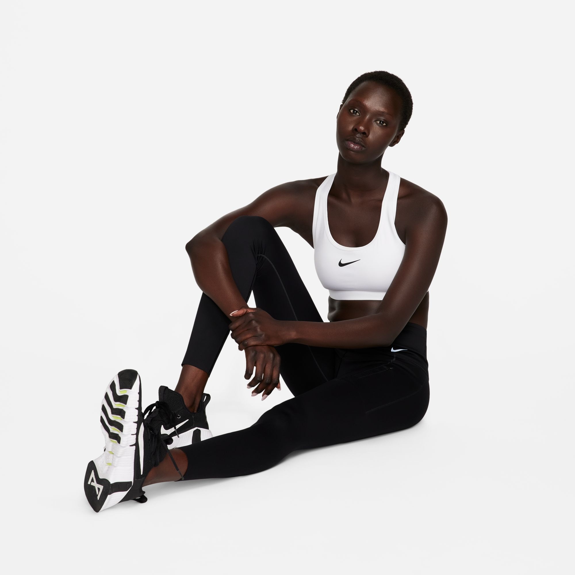 Nike Sport-BH »W NK SWSH MED SPT BRA«