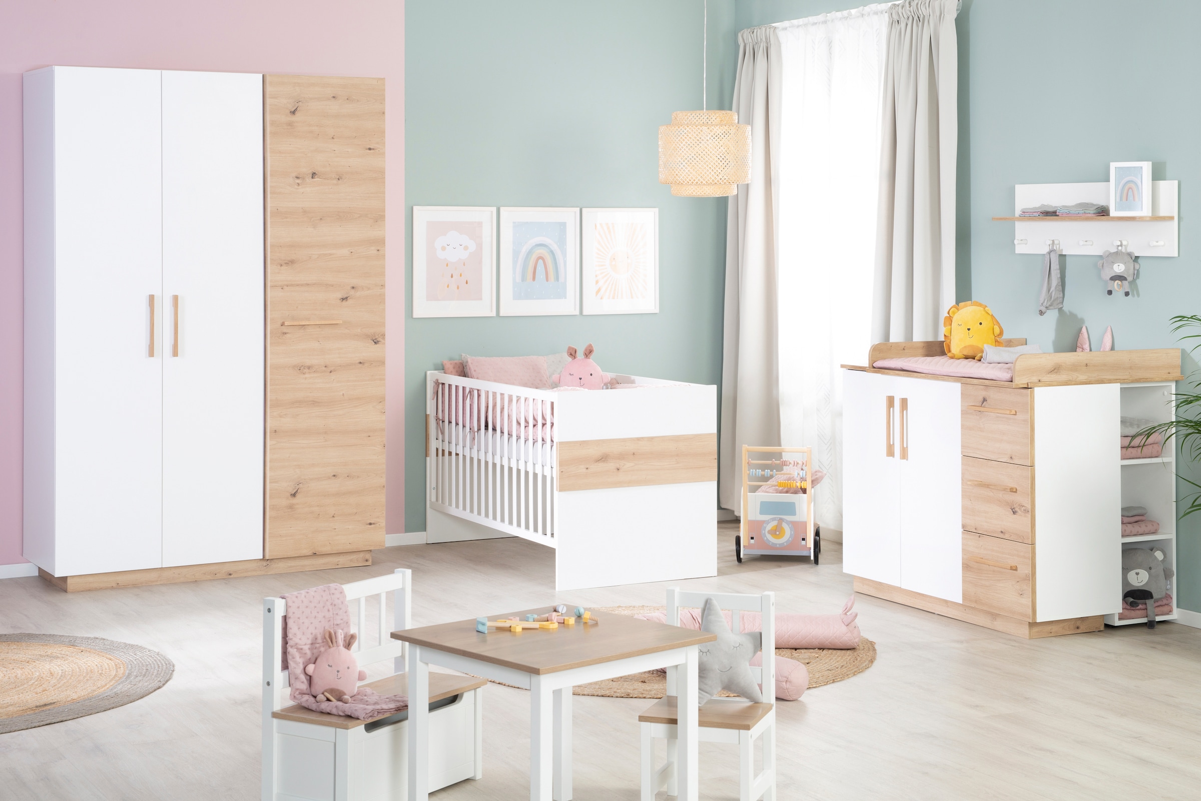 roba® Babyzimmer-Komplettset »Lion, Weiß/Artisan Eiche«, (Spar-Set, Babybett 70x140 cm, Wickelkommode), moderne & zweifarbig - Gitterbett: umbaubar, höhenverstellbar