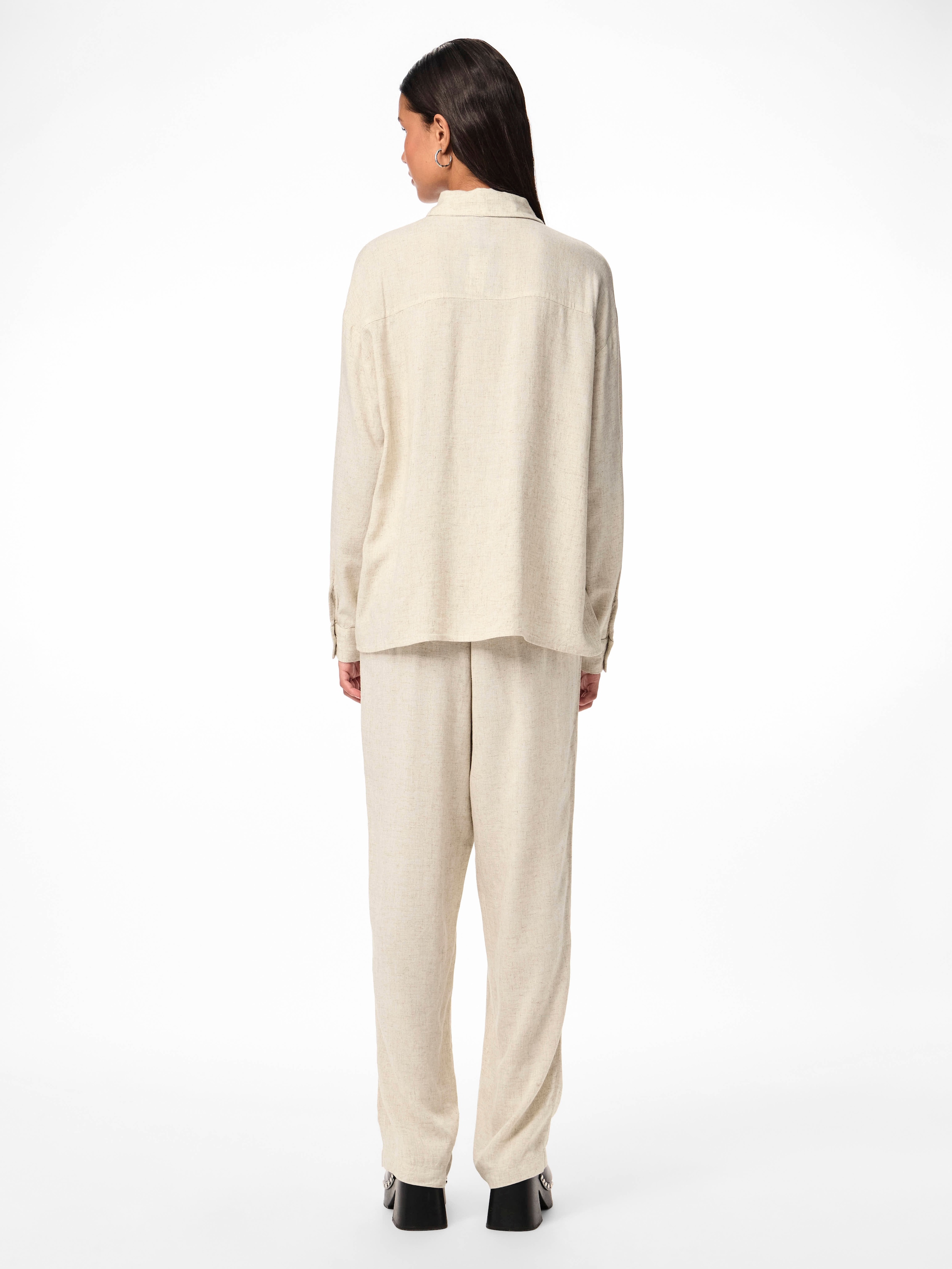 pieces Hemdbluse »PCPIA LS LOOSE SHIRT WVN NOOS«, mit Leinen